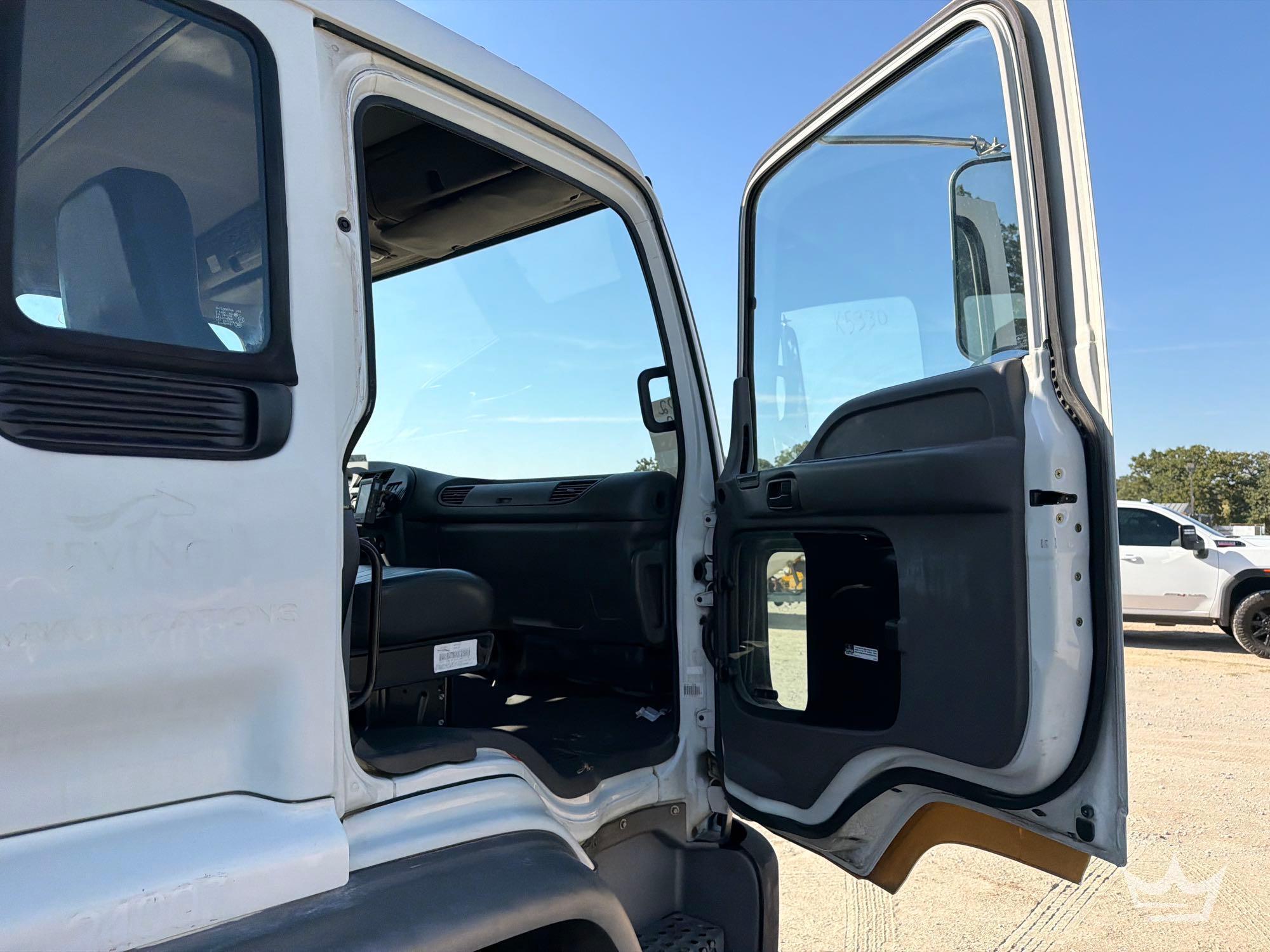 2002 GMC T6500