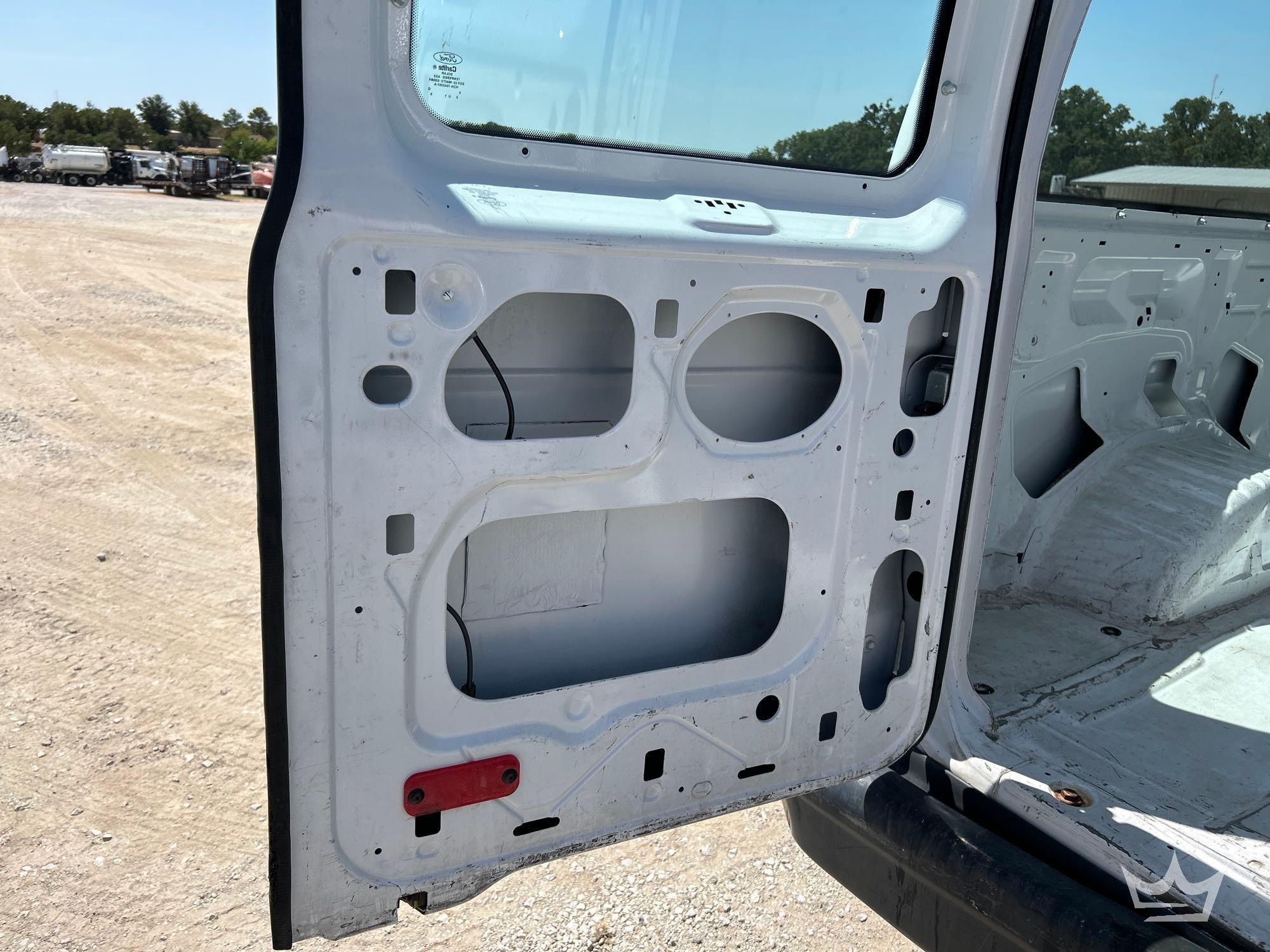 2014 Ford E350
