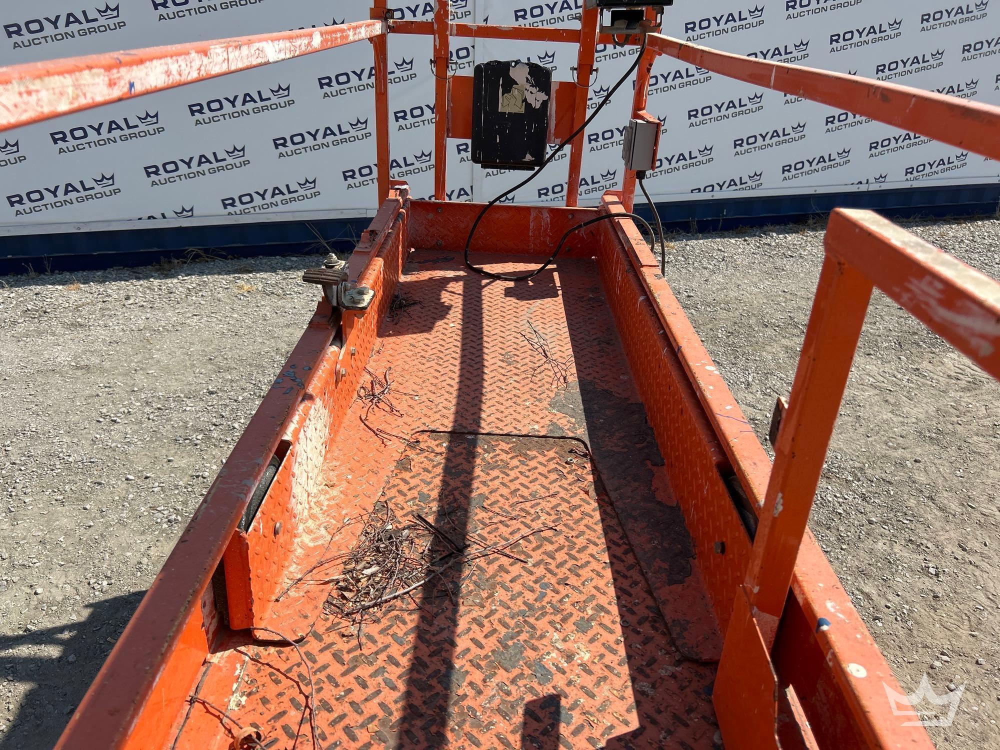 2021 JLG 2632