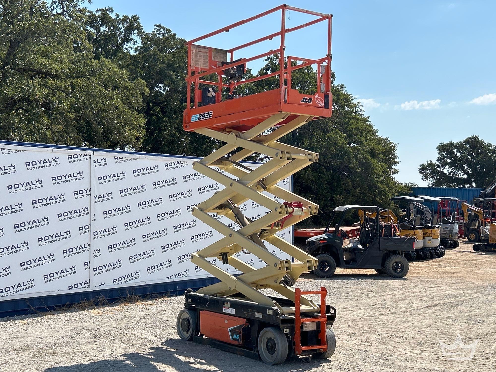 2021 JLG 2632