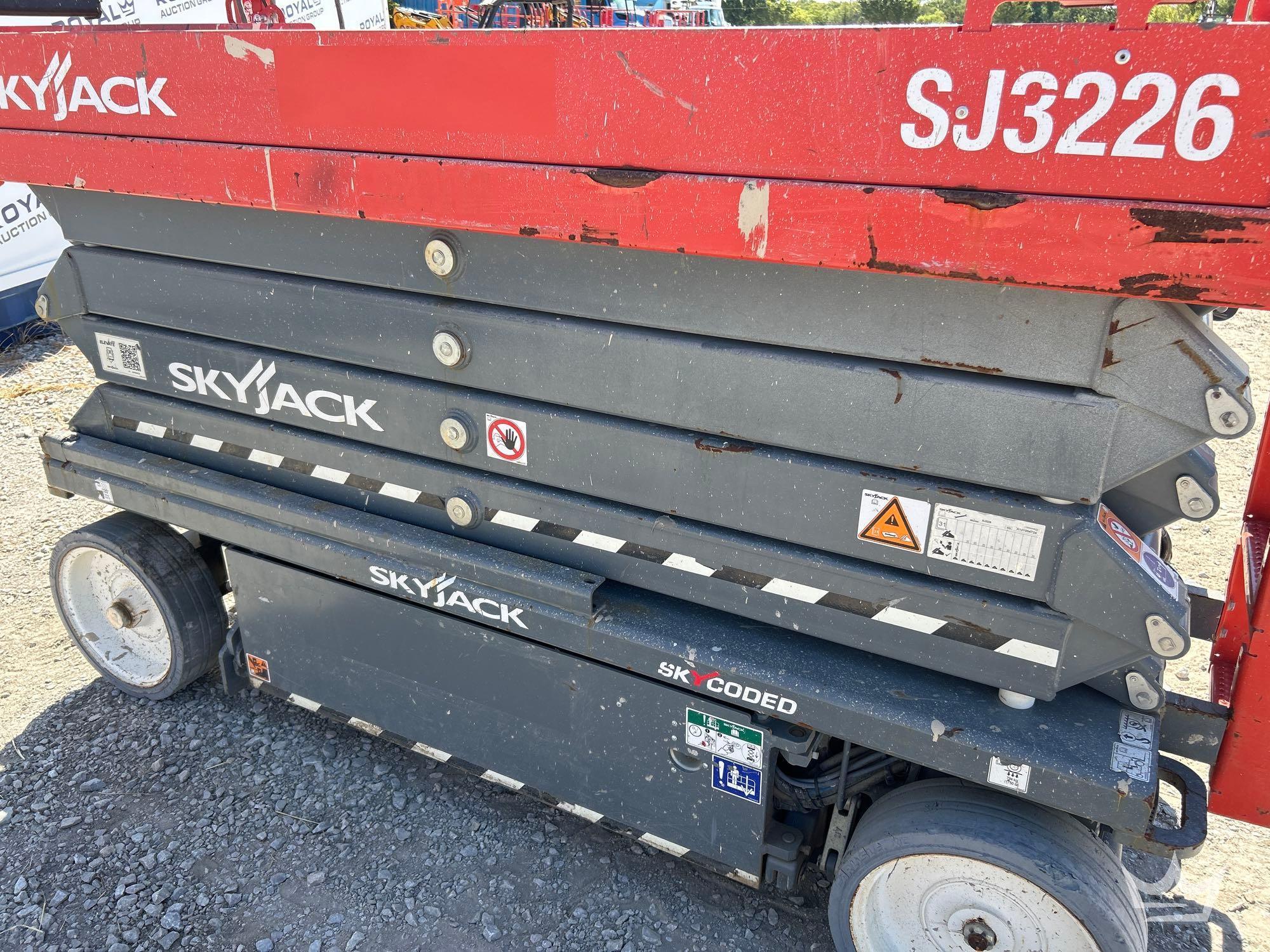 2021 Skyjack SJ3226