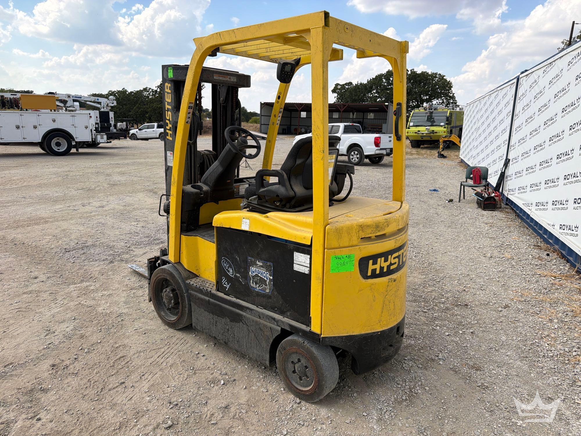 2016 Hyster E45XN