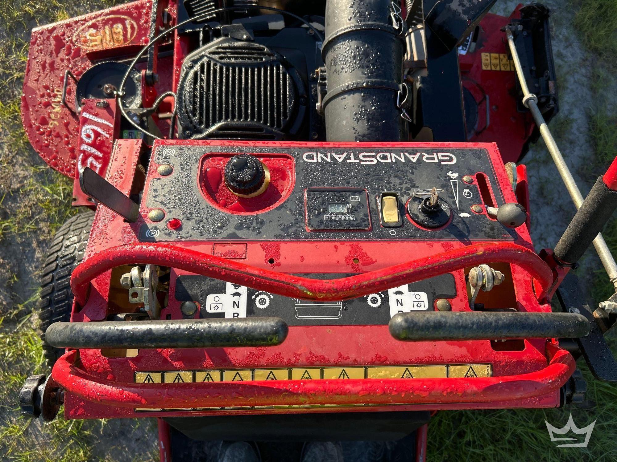2019 Toro Grandstand