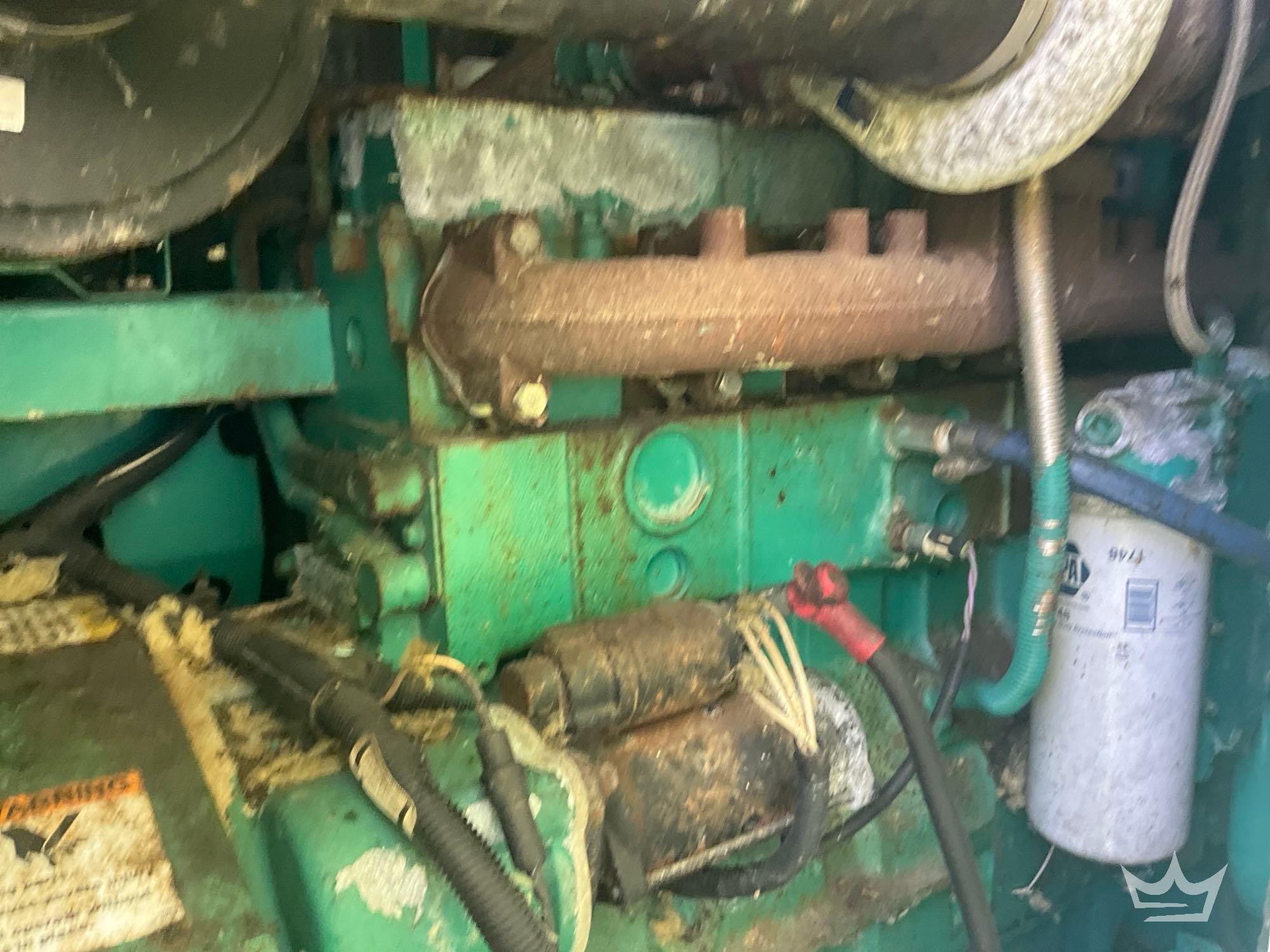 2004 Cummins 5694421
