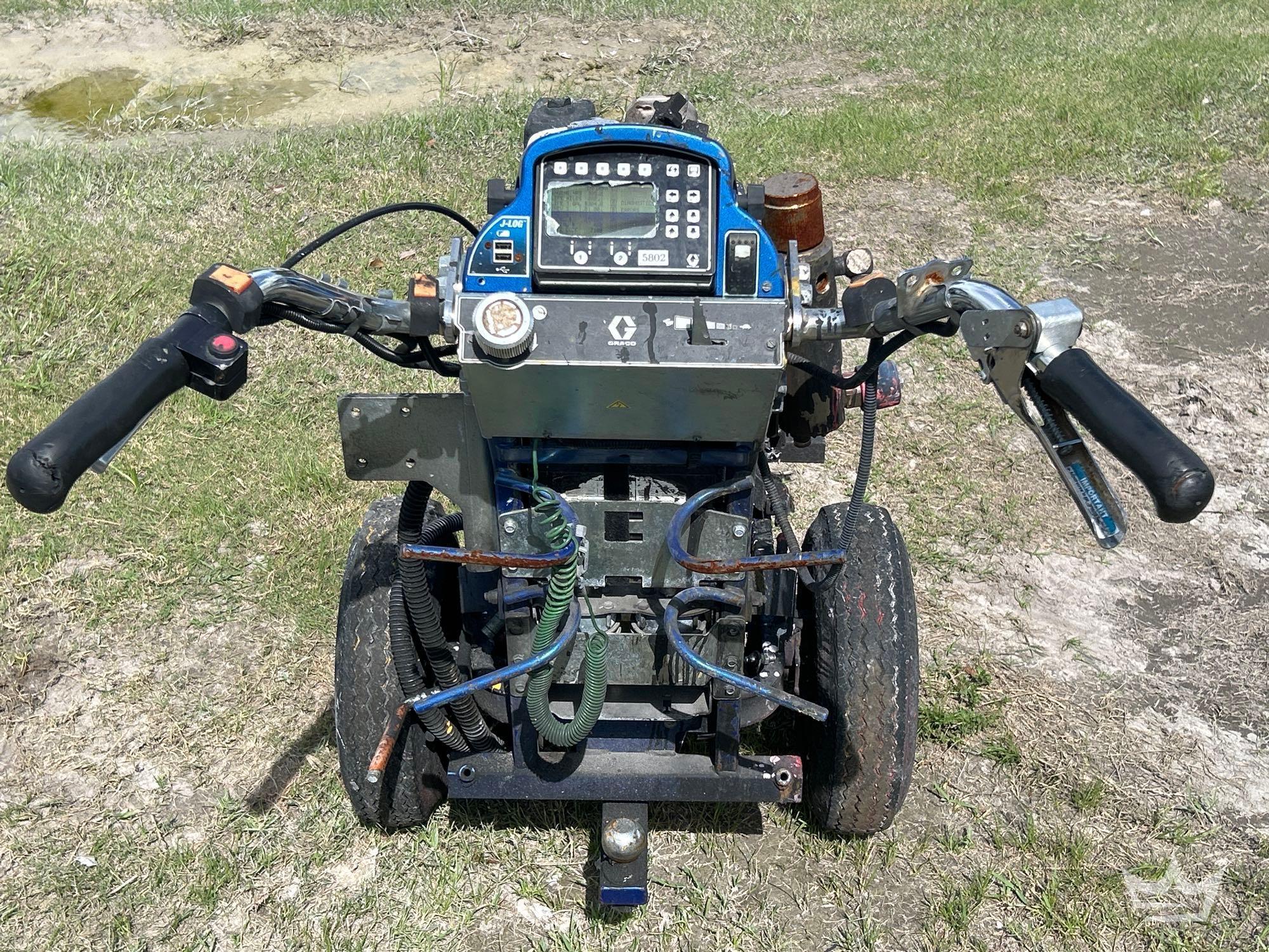 2018 Graco 200 SERIES