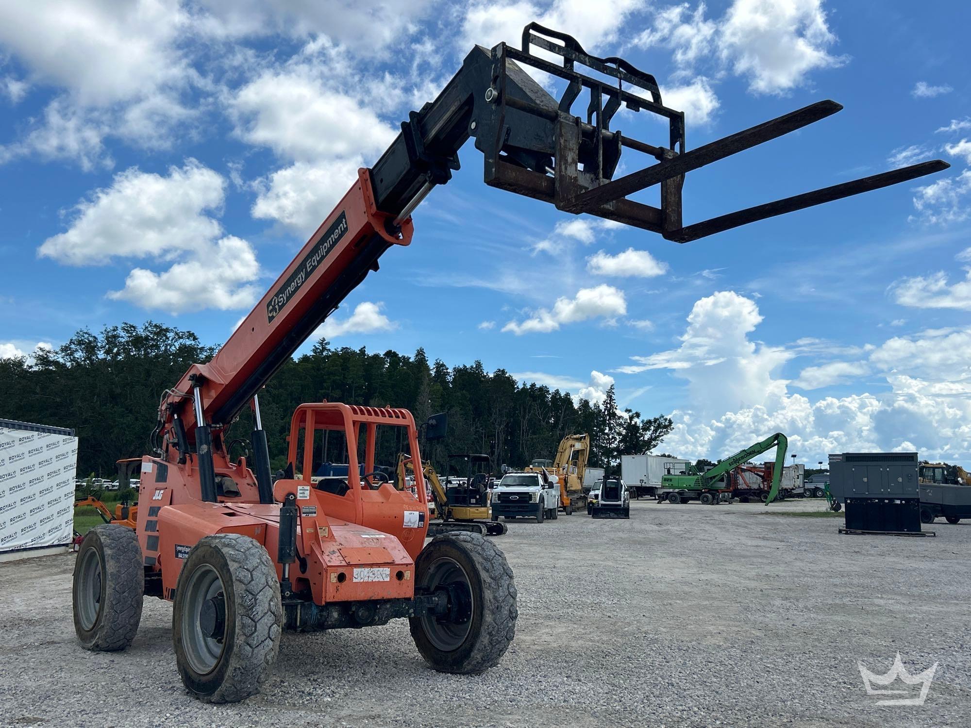 2019 JLG 6042