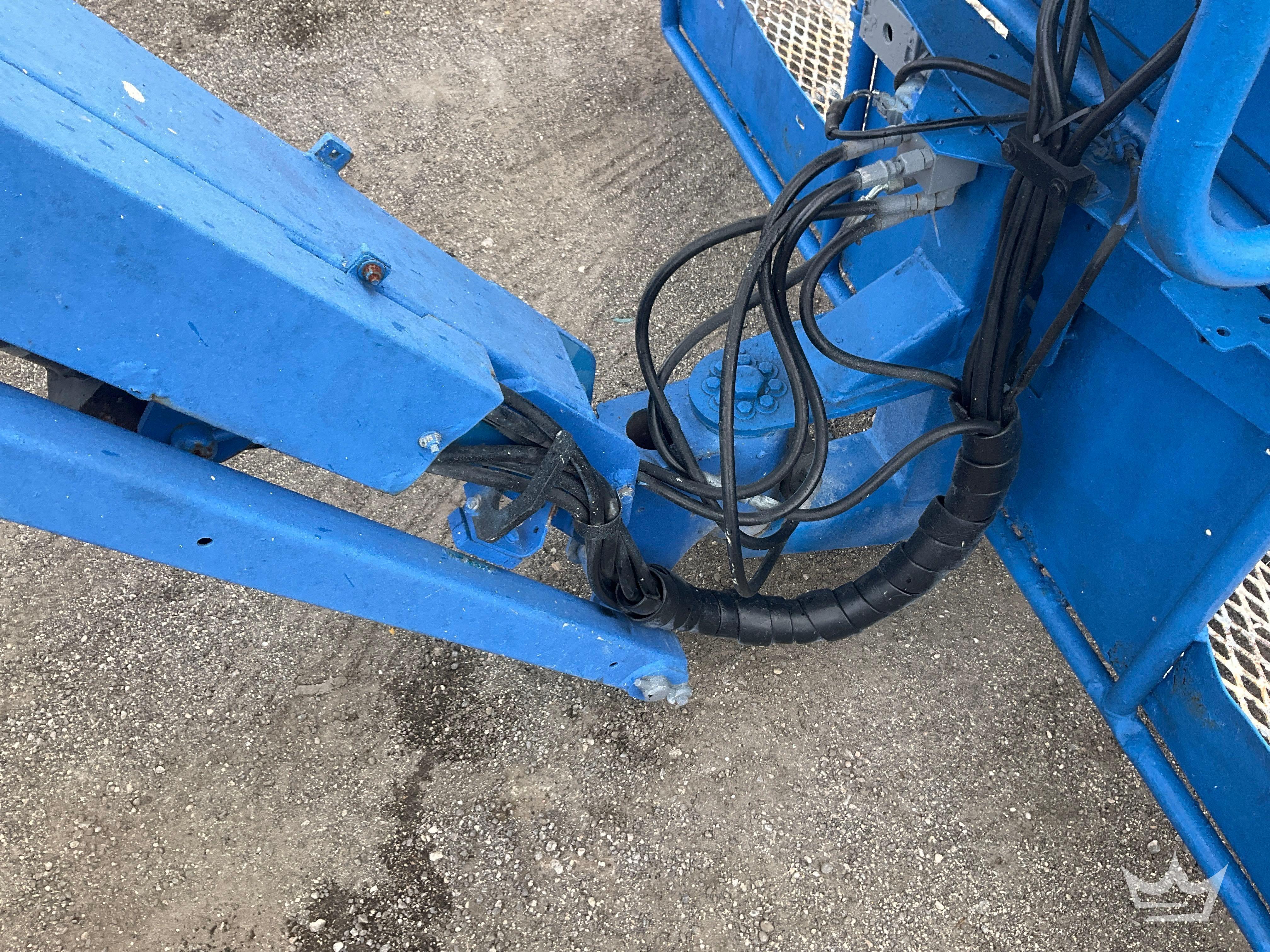 2005 Genie S-85