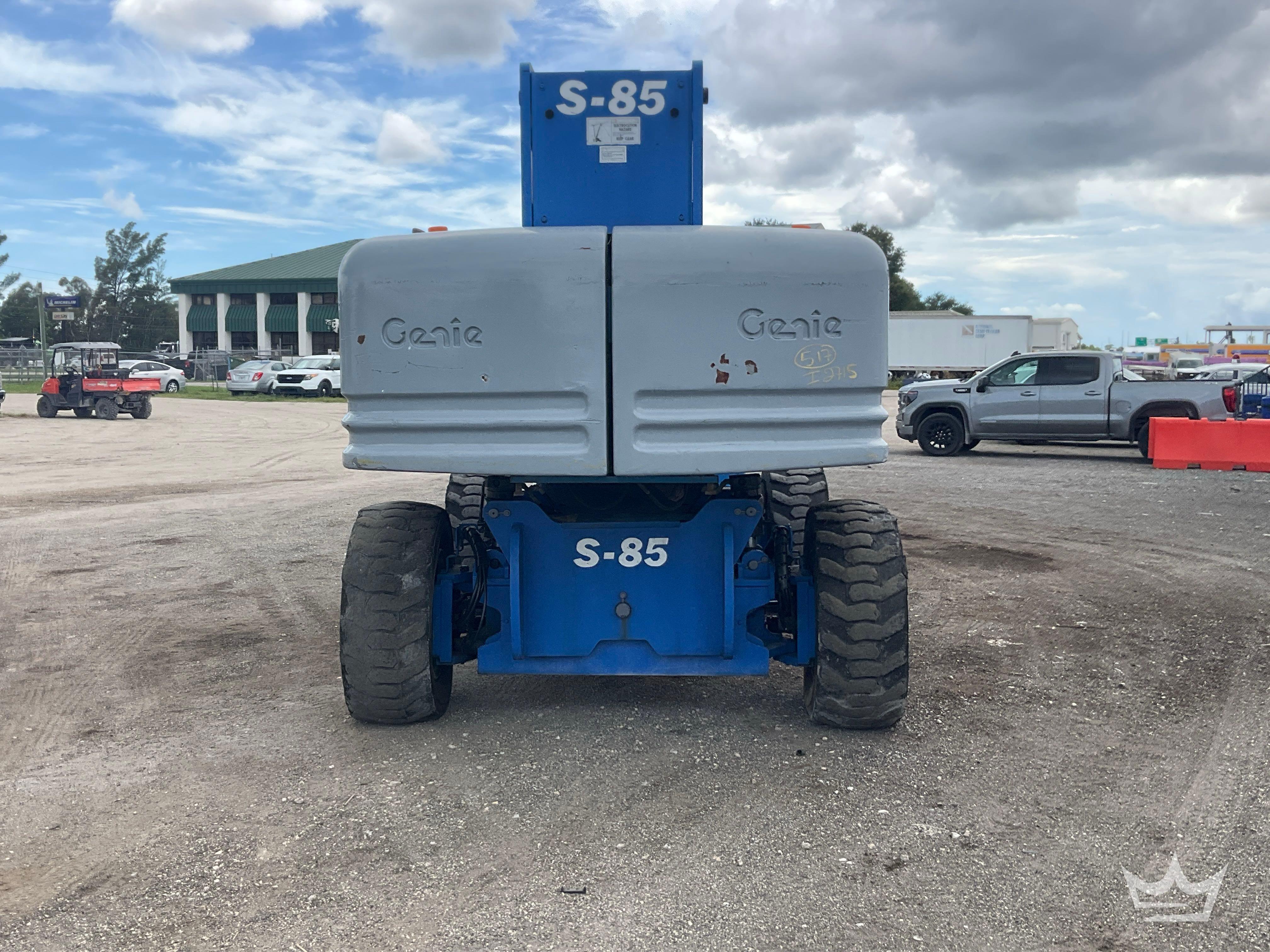 2005 Genie S-85
