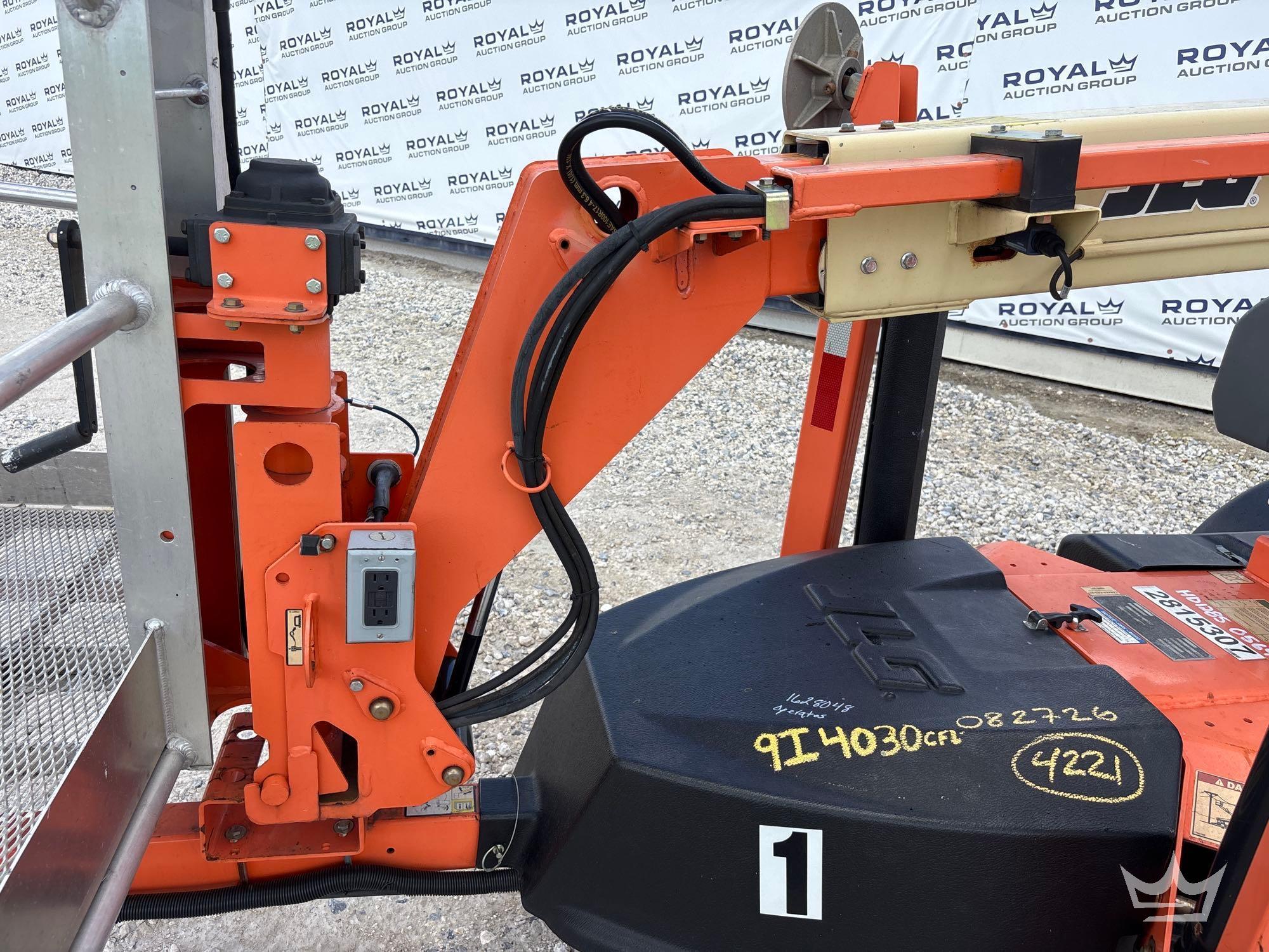 2019 JLG T350