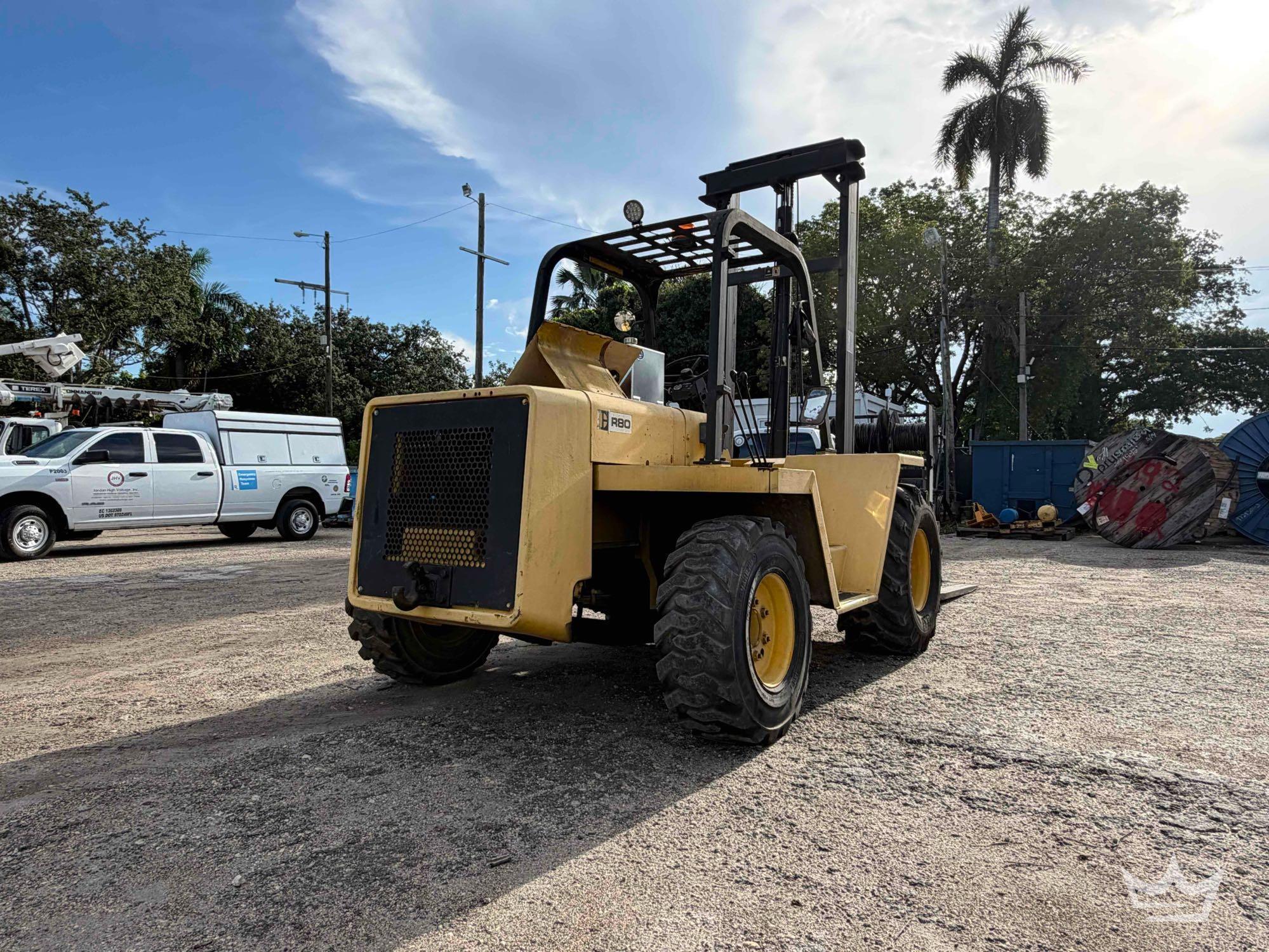 1989 Caterpillar R80
