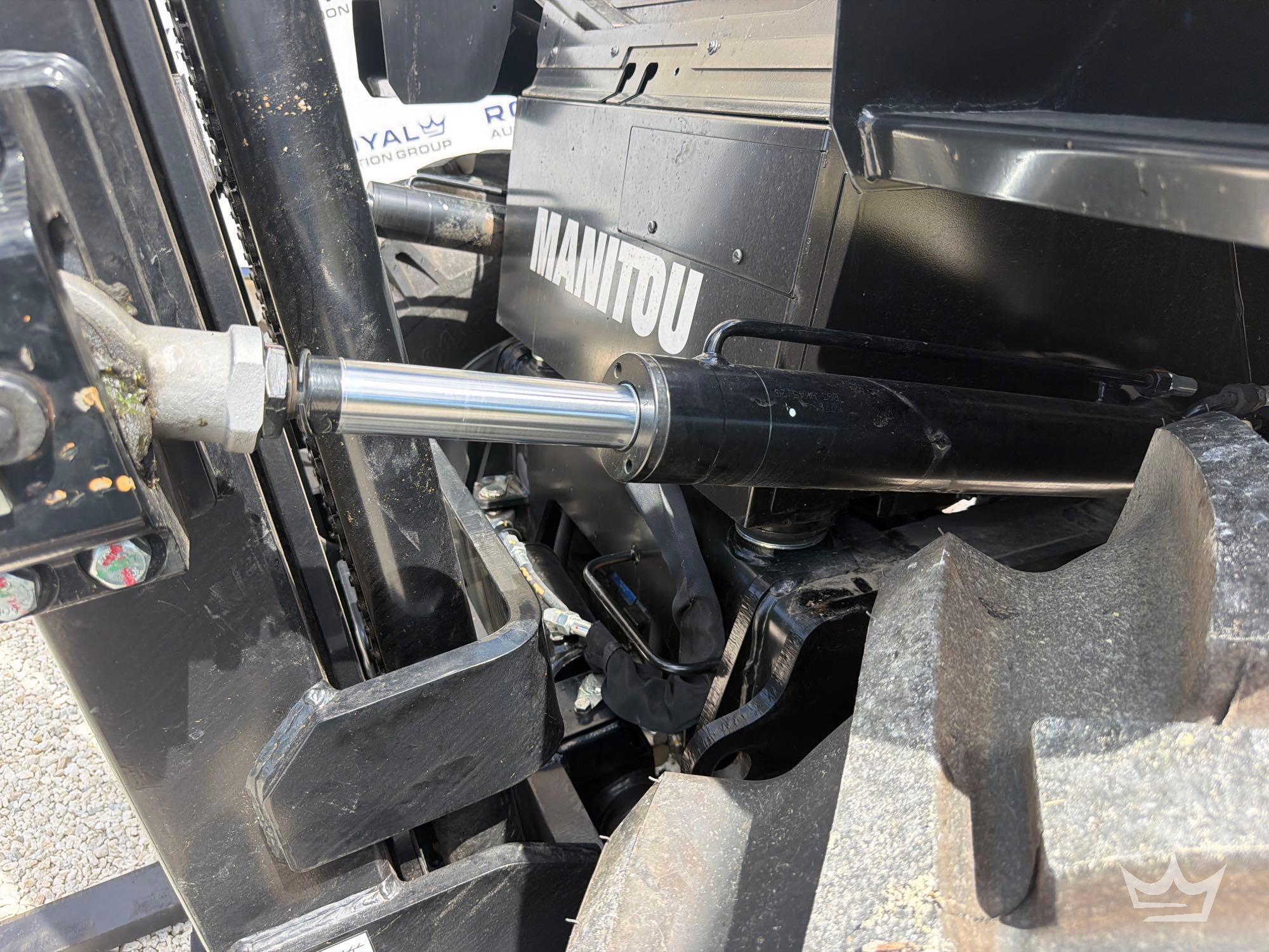 2024 Manitou M304T