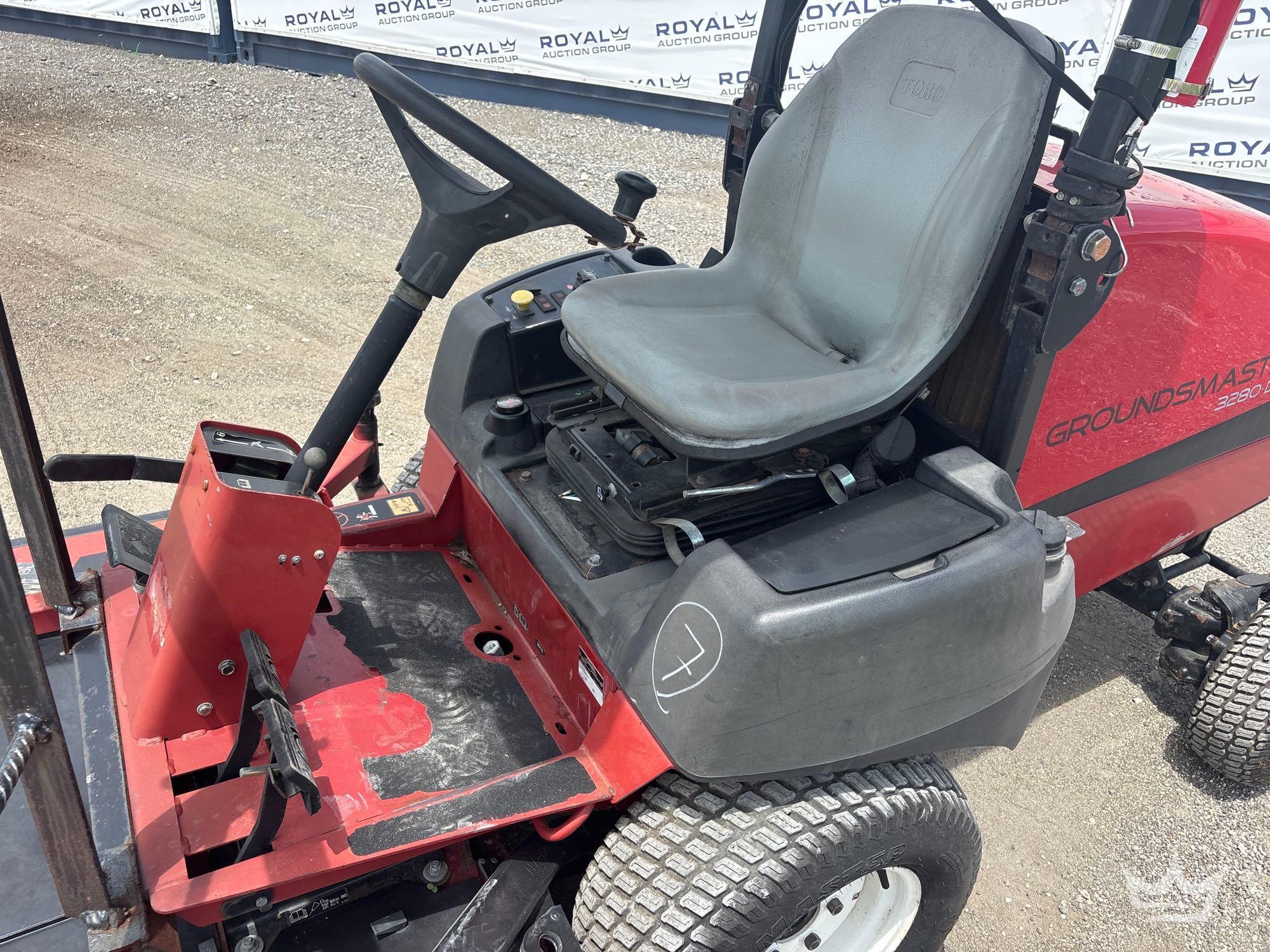 2015 Toro 3280D