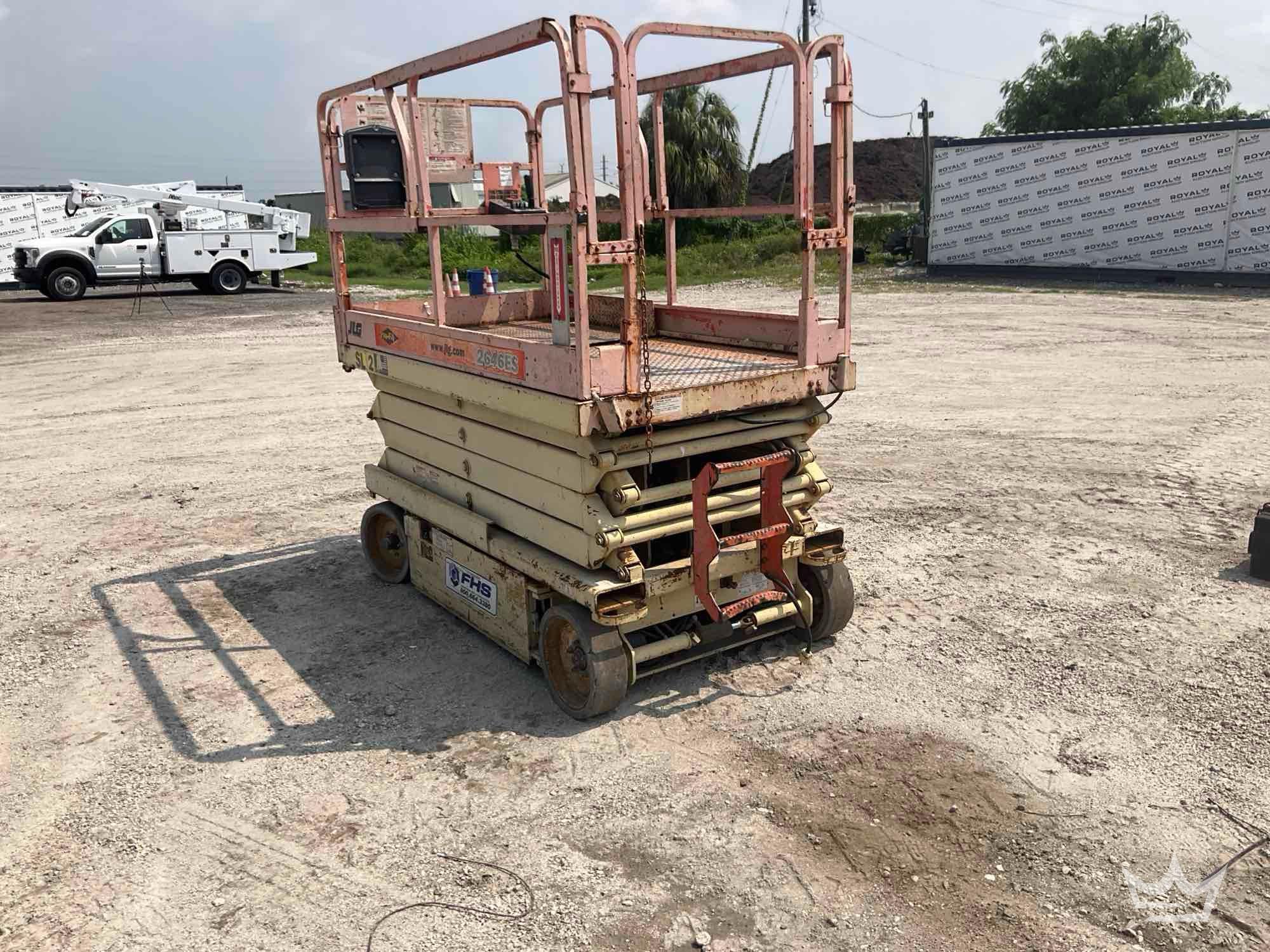 2000 JLG 2646E