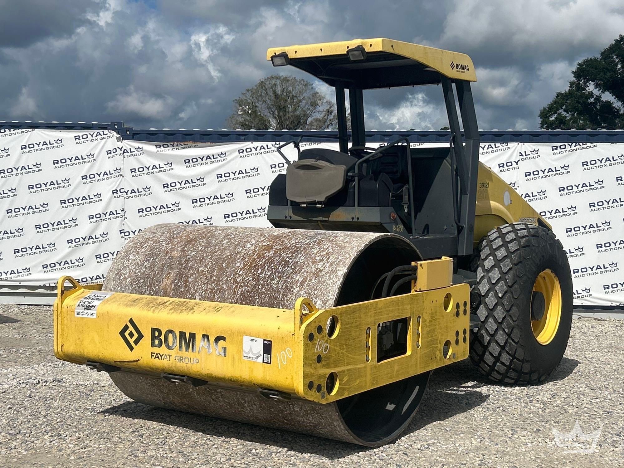 2016 Bomag BW 211 D