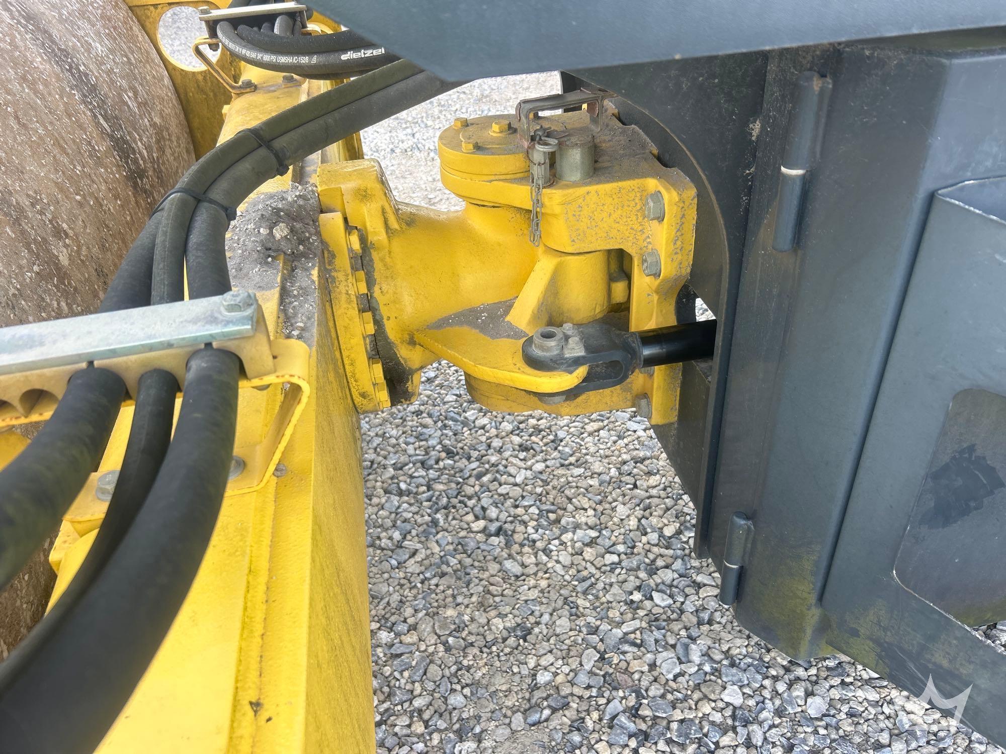 2016 Bomag BW 211 D