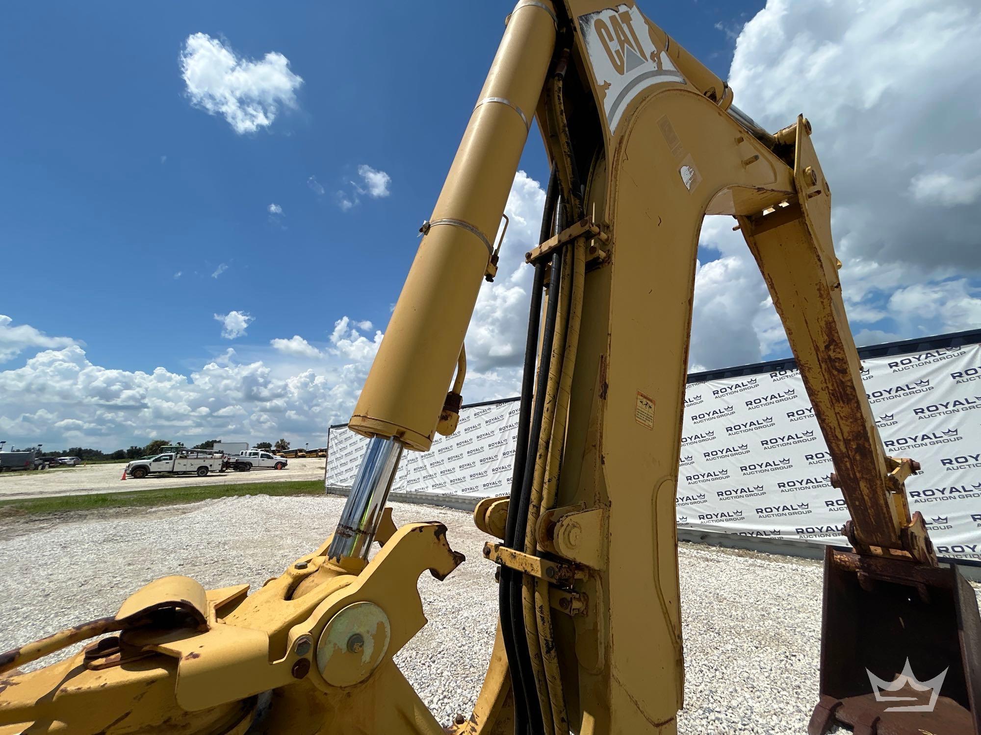 1999 Caterpillar 446B