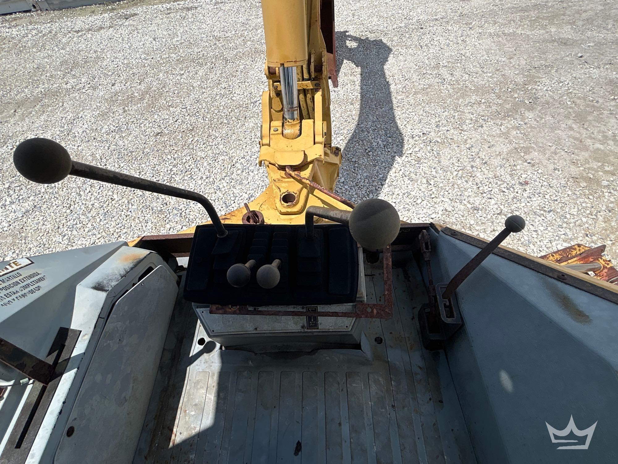 1999 Caterpillar 446B