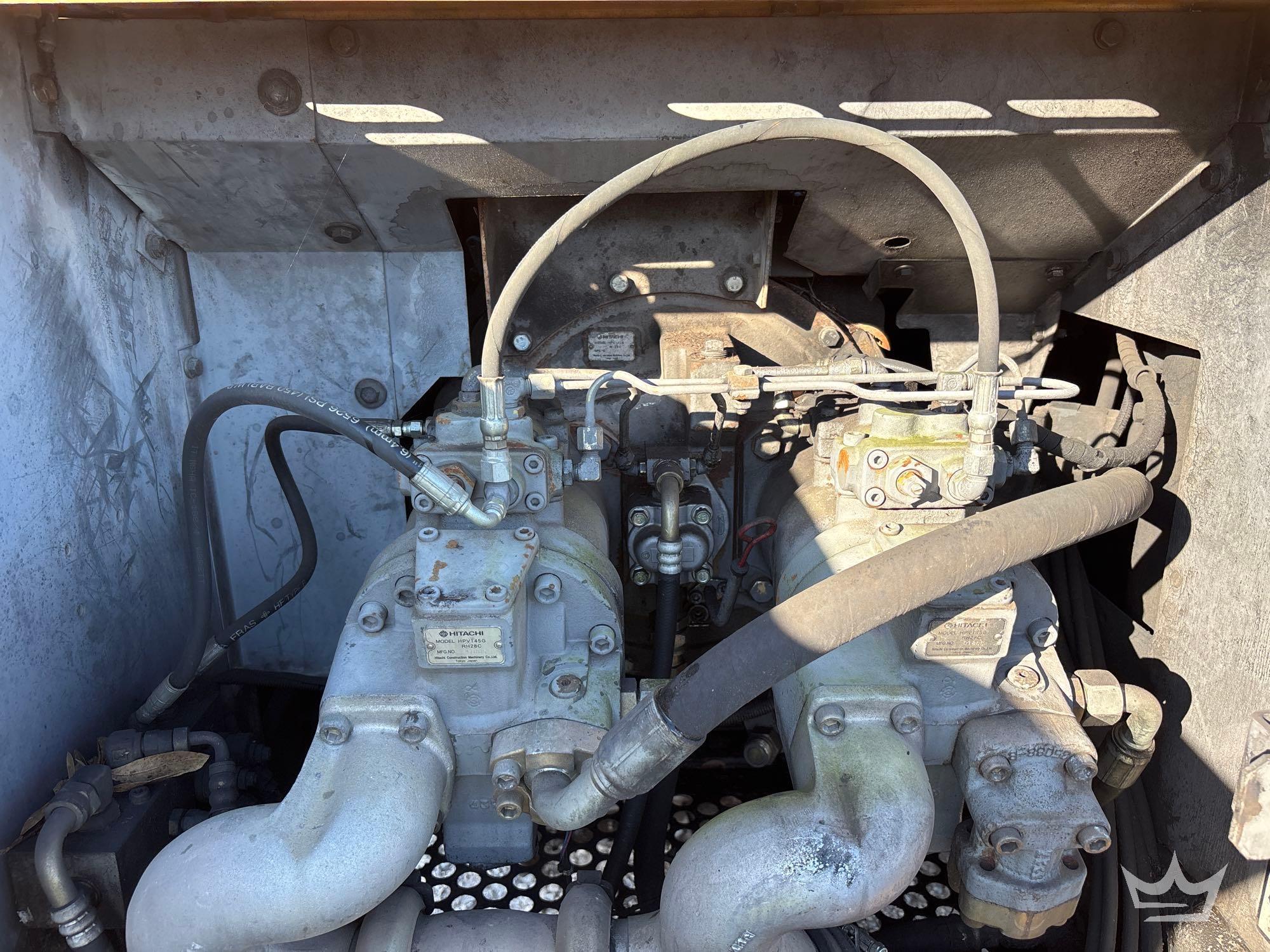 John Deere 330C