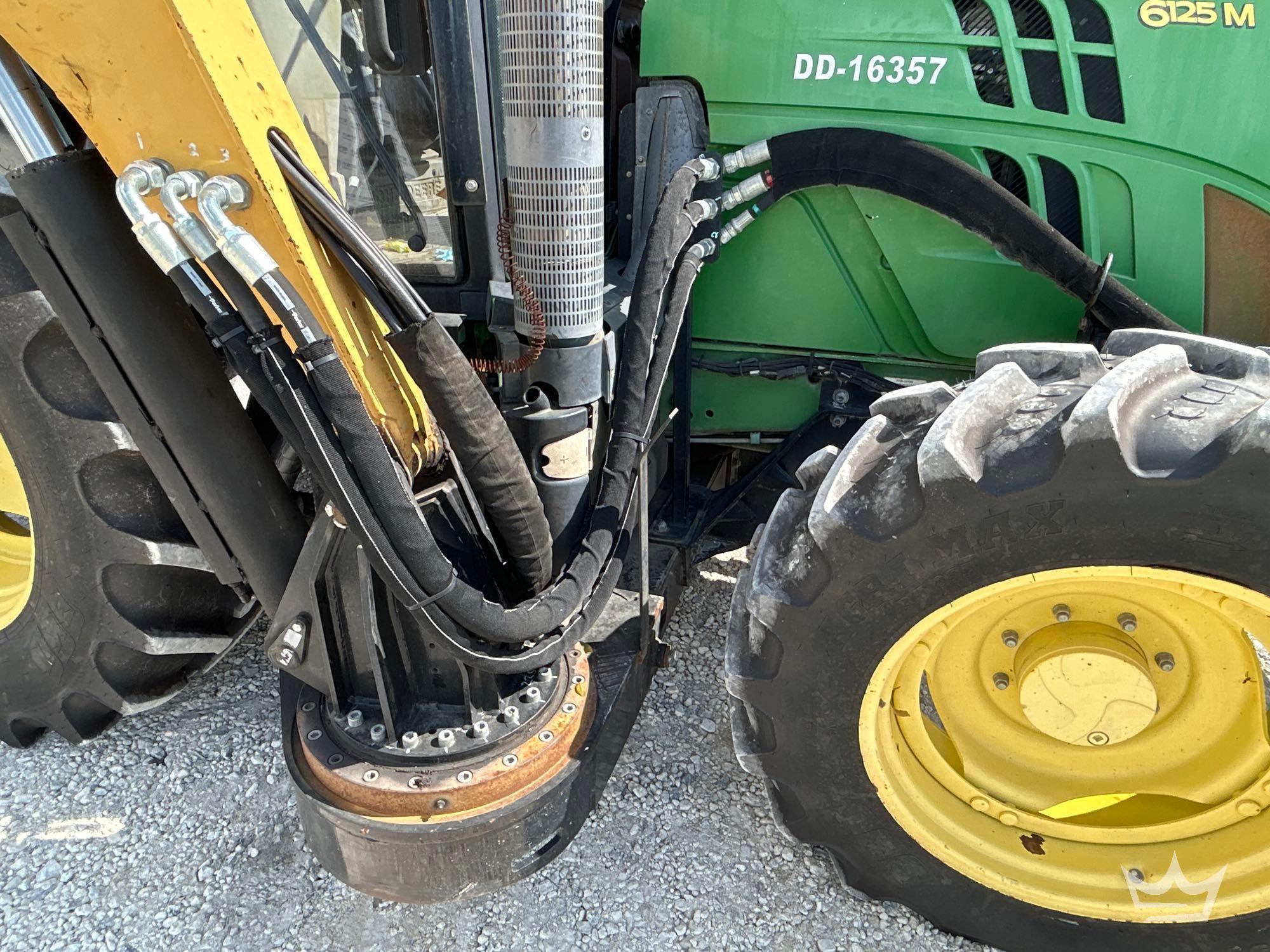2013 John Deere 6125M