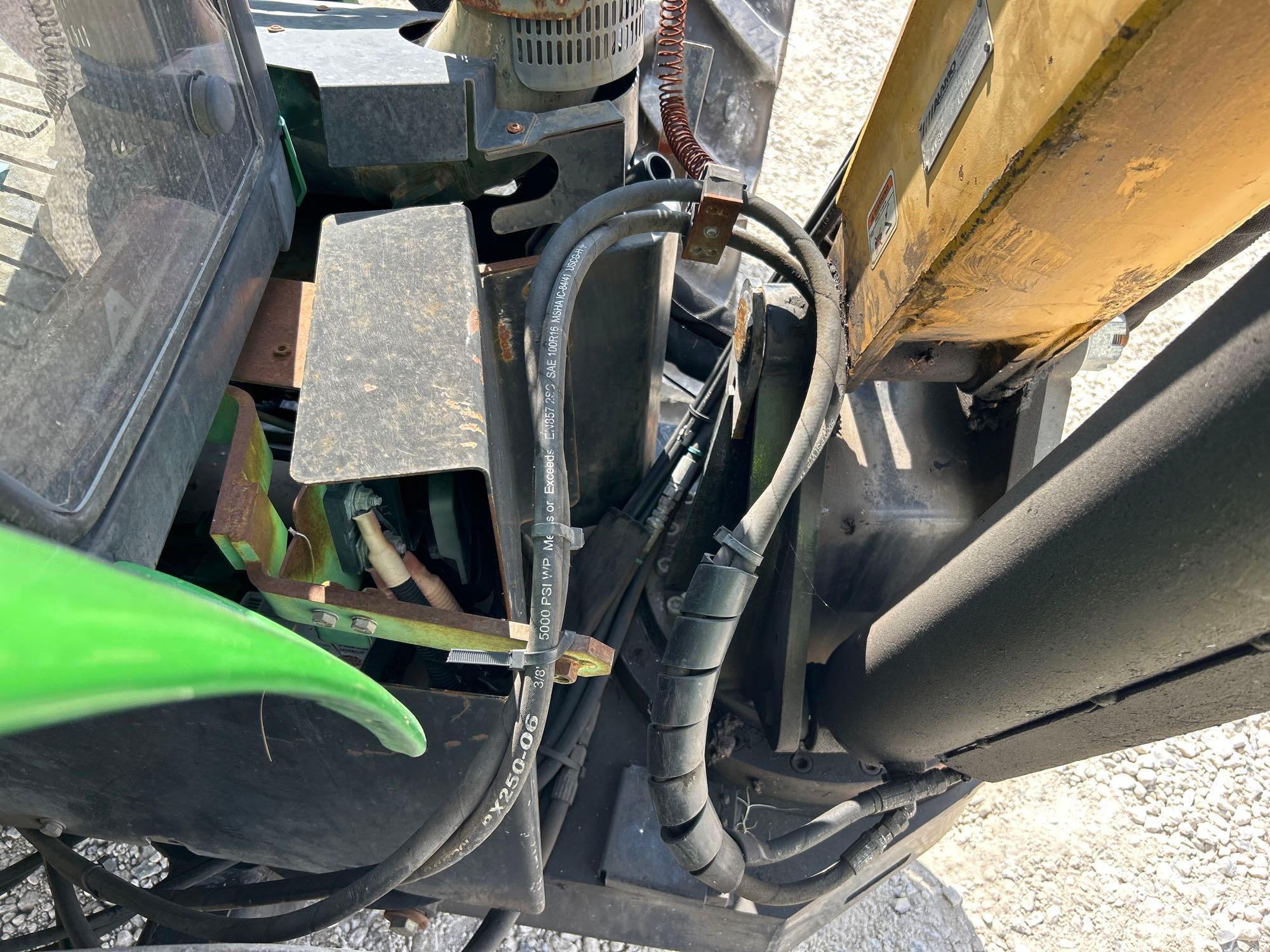 2013 John Deere 6125M
