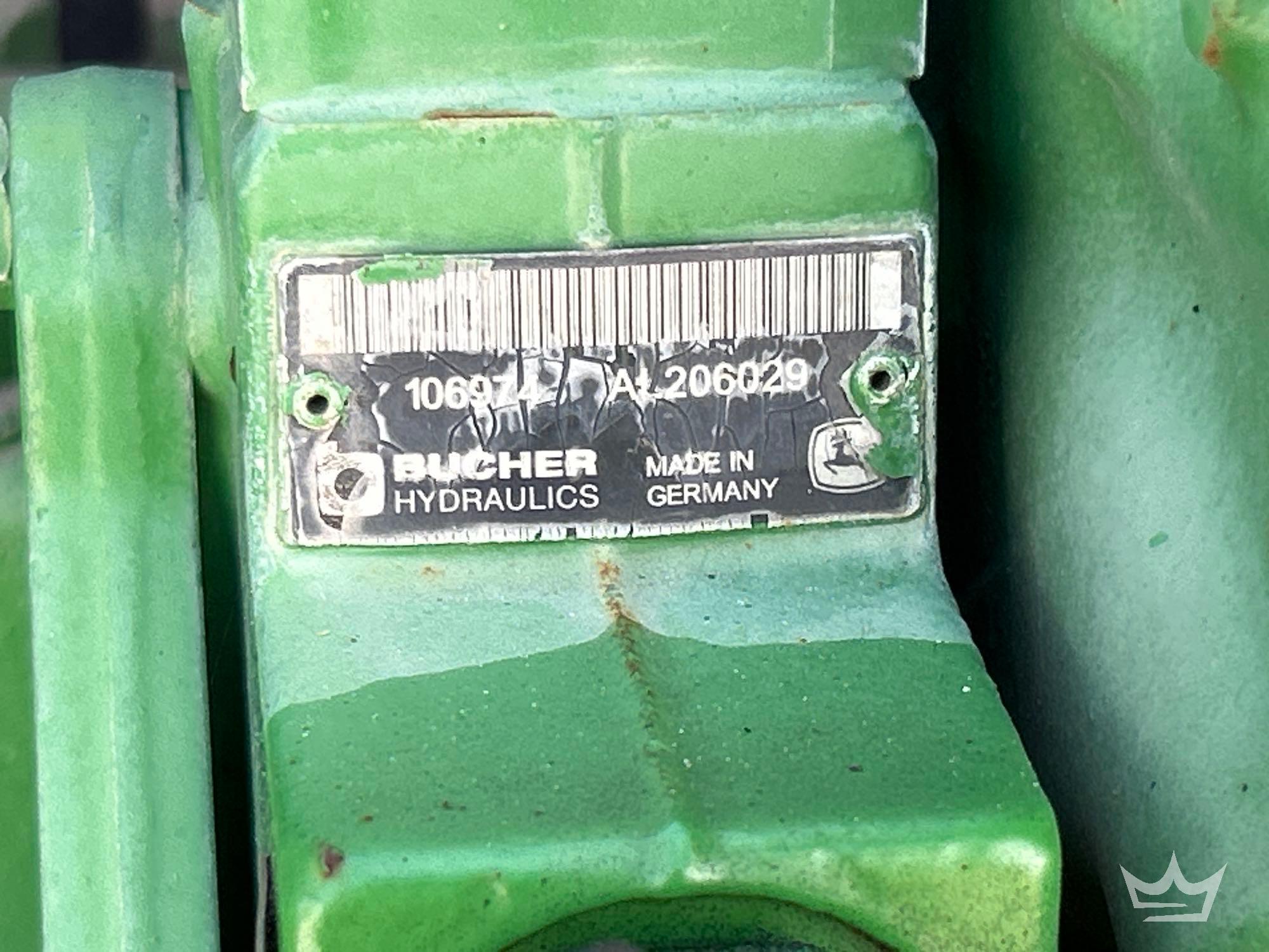 2013 John Deere 6125M