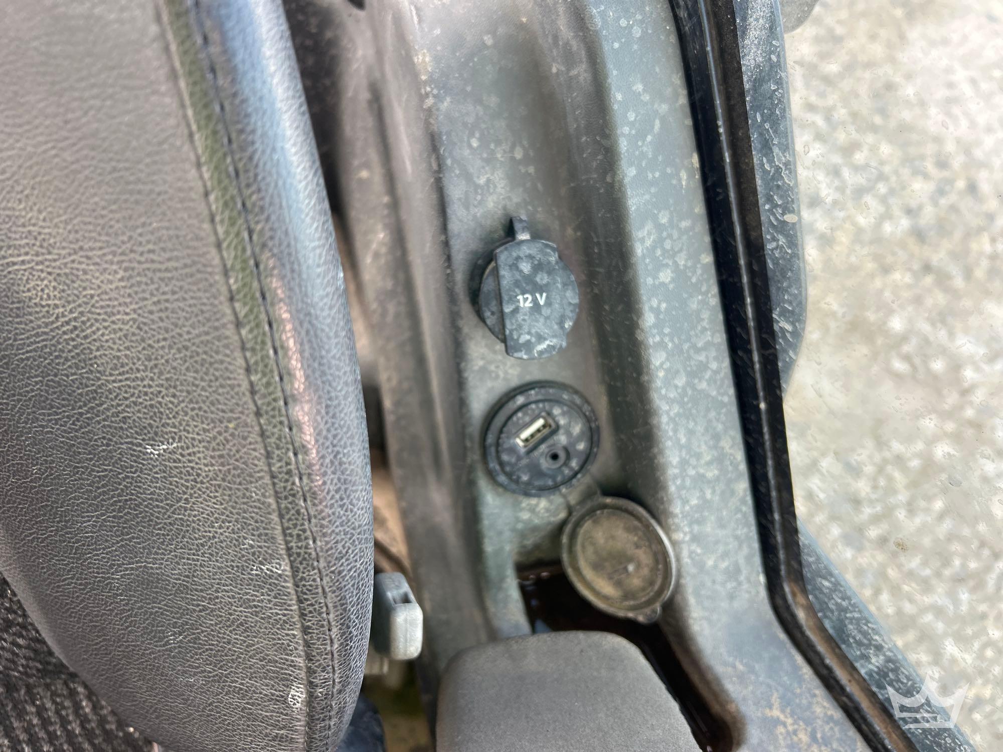2018 Caterpillar 305.5E2CR