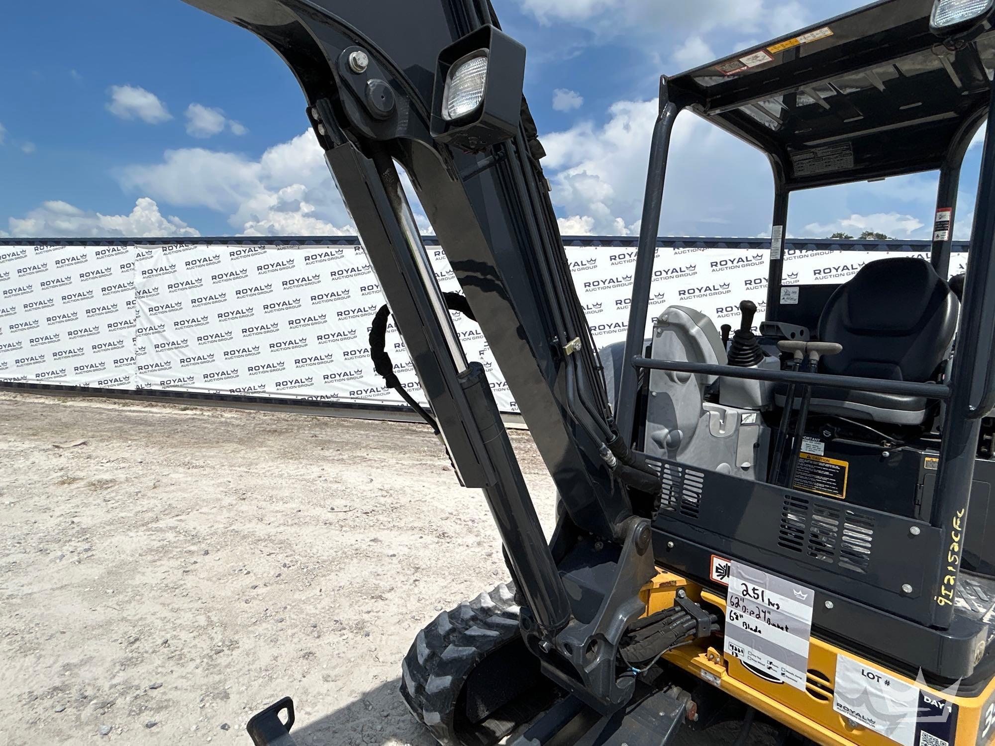 2023 John Deere 35G