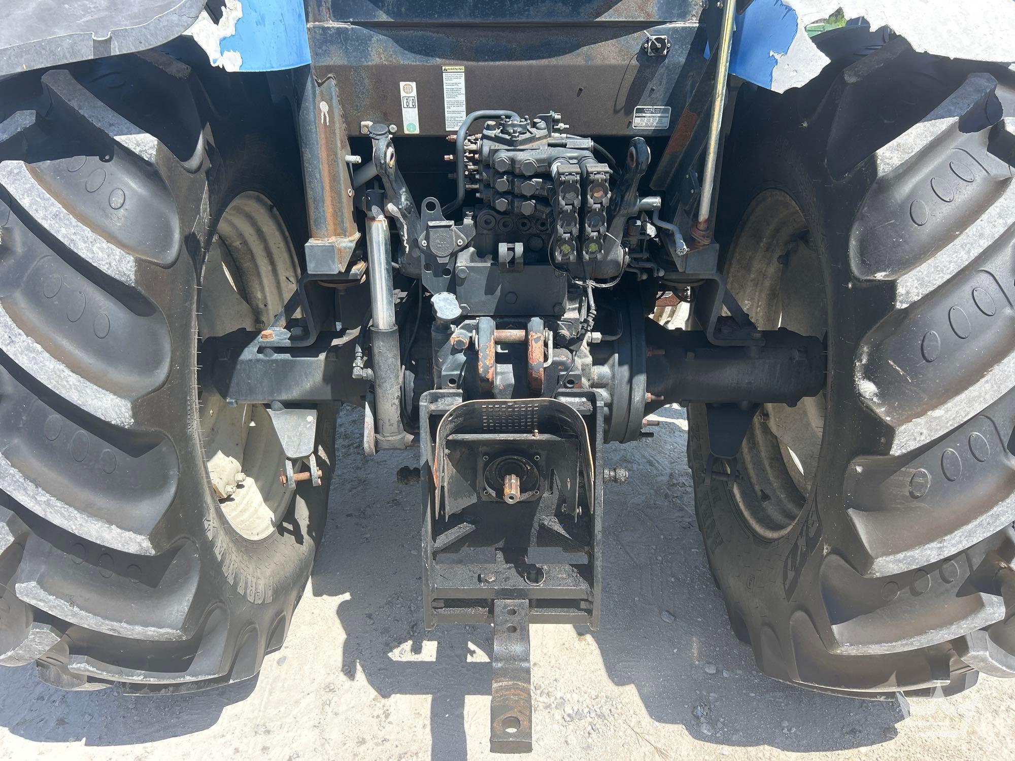 2009 New Holland T6030