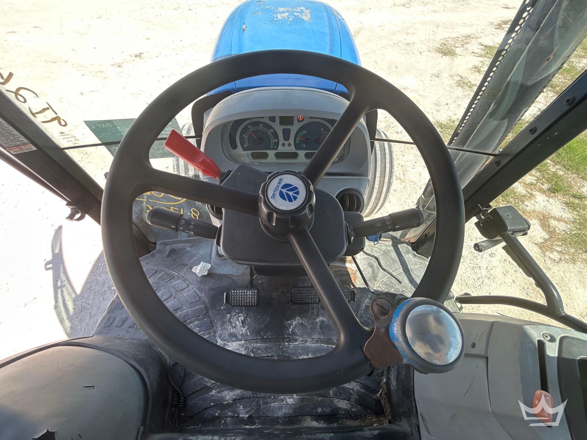 2009 New Holland T6030