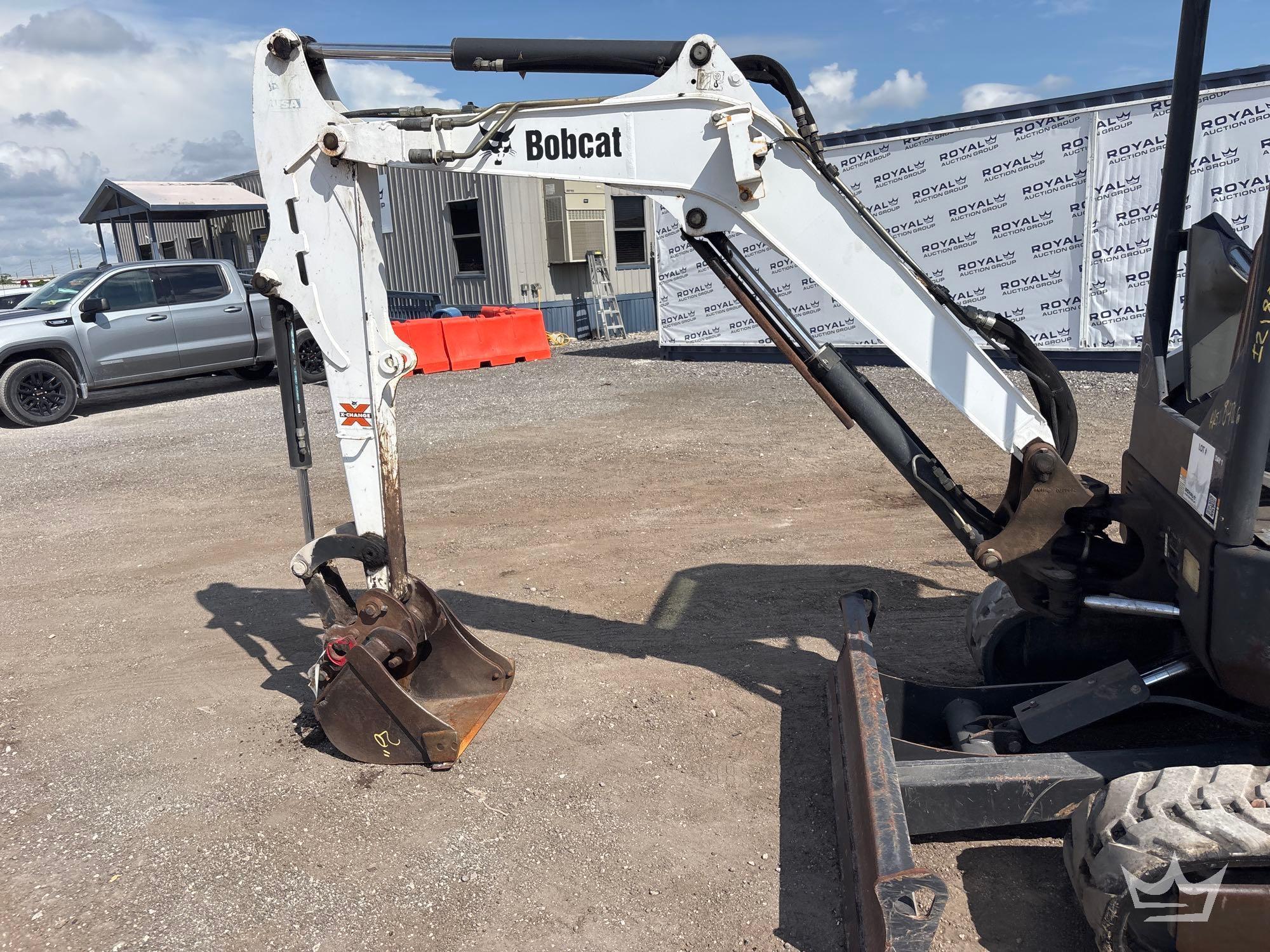 2017 Bobcat E26