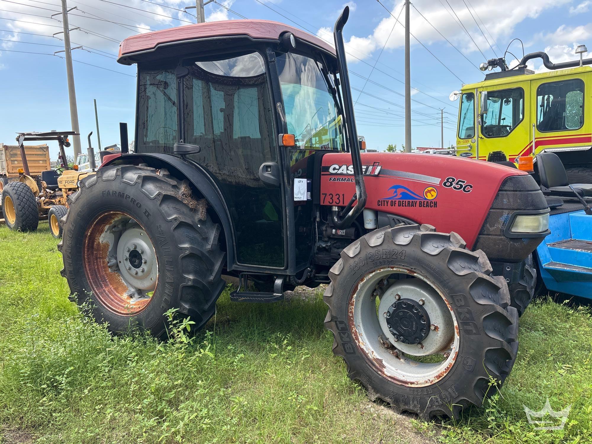 2008 Farmall 85C