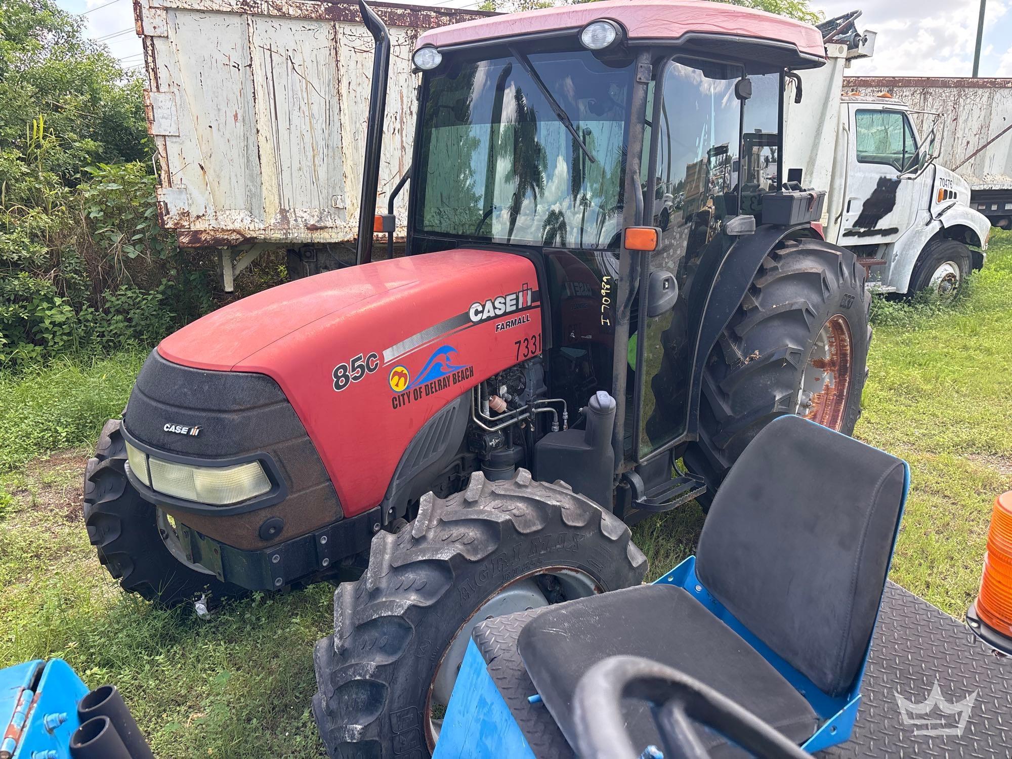 2008 Farmall 85C