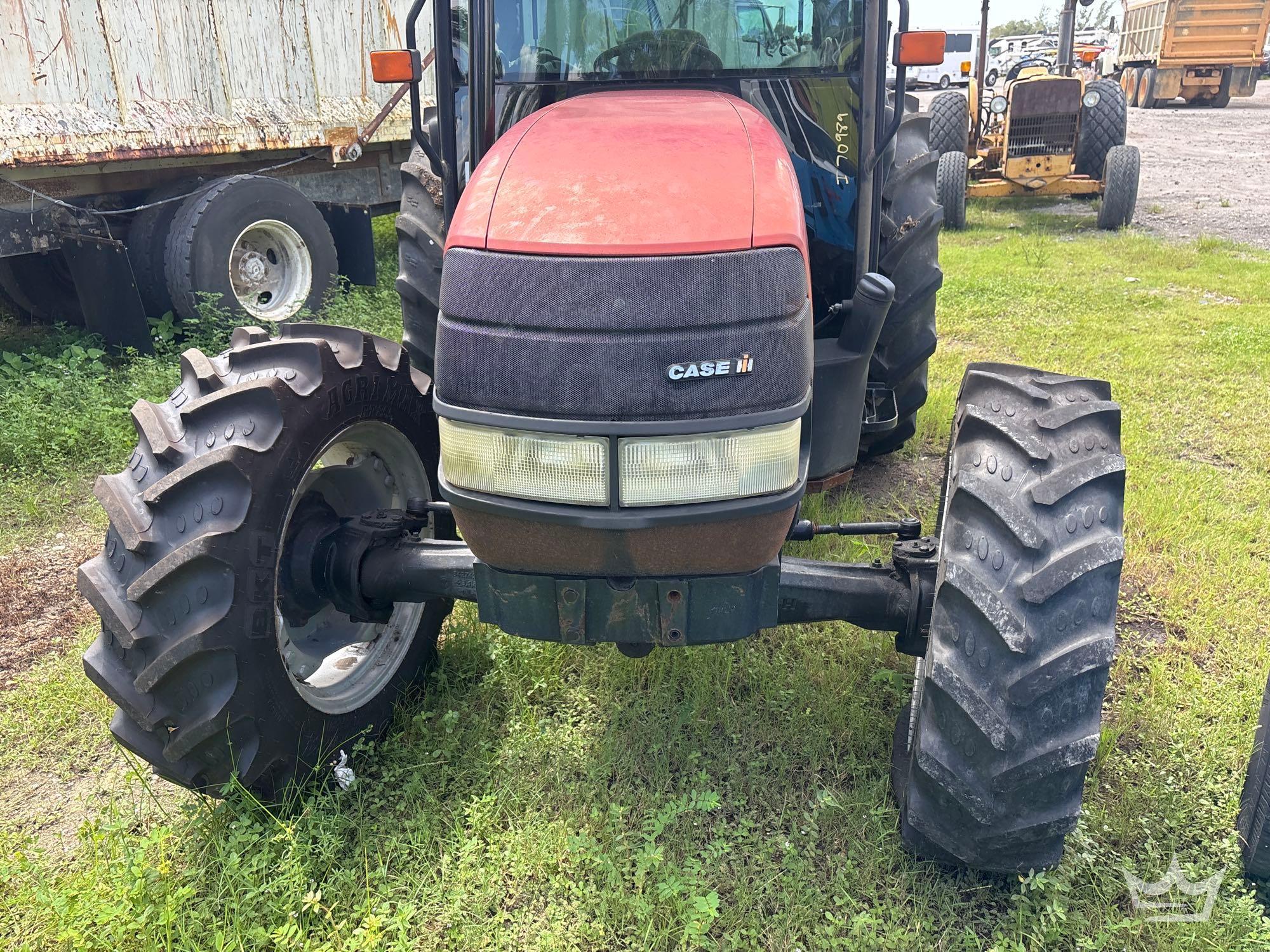 2008 Farmall 85C