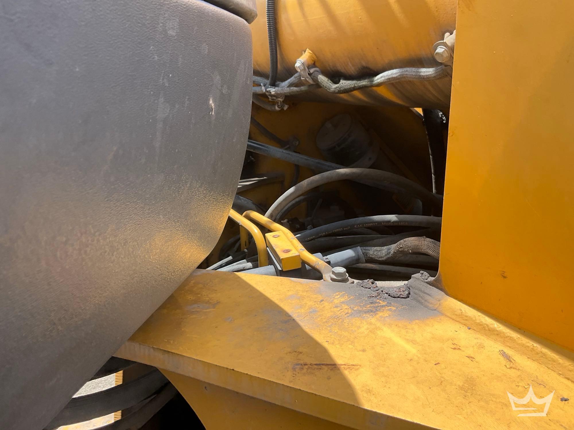 2016 John Deere 524K