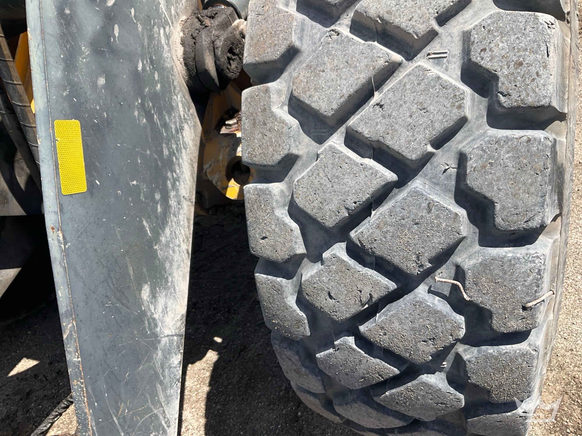 2016 John Deere 524K