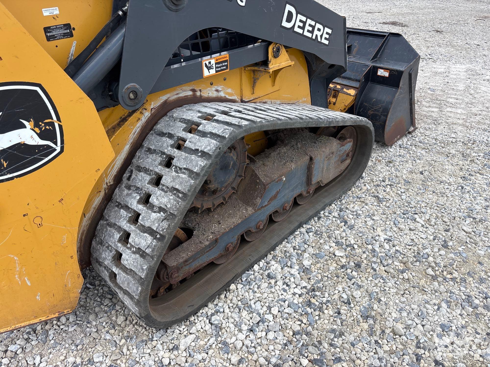 2022 John Deere 317G