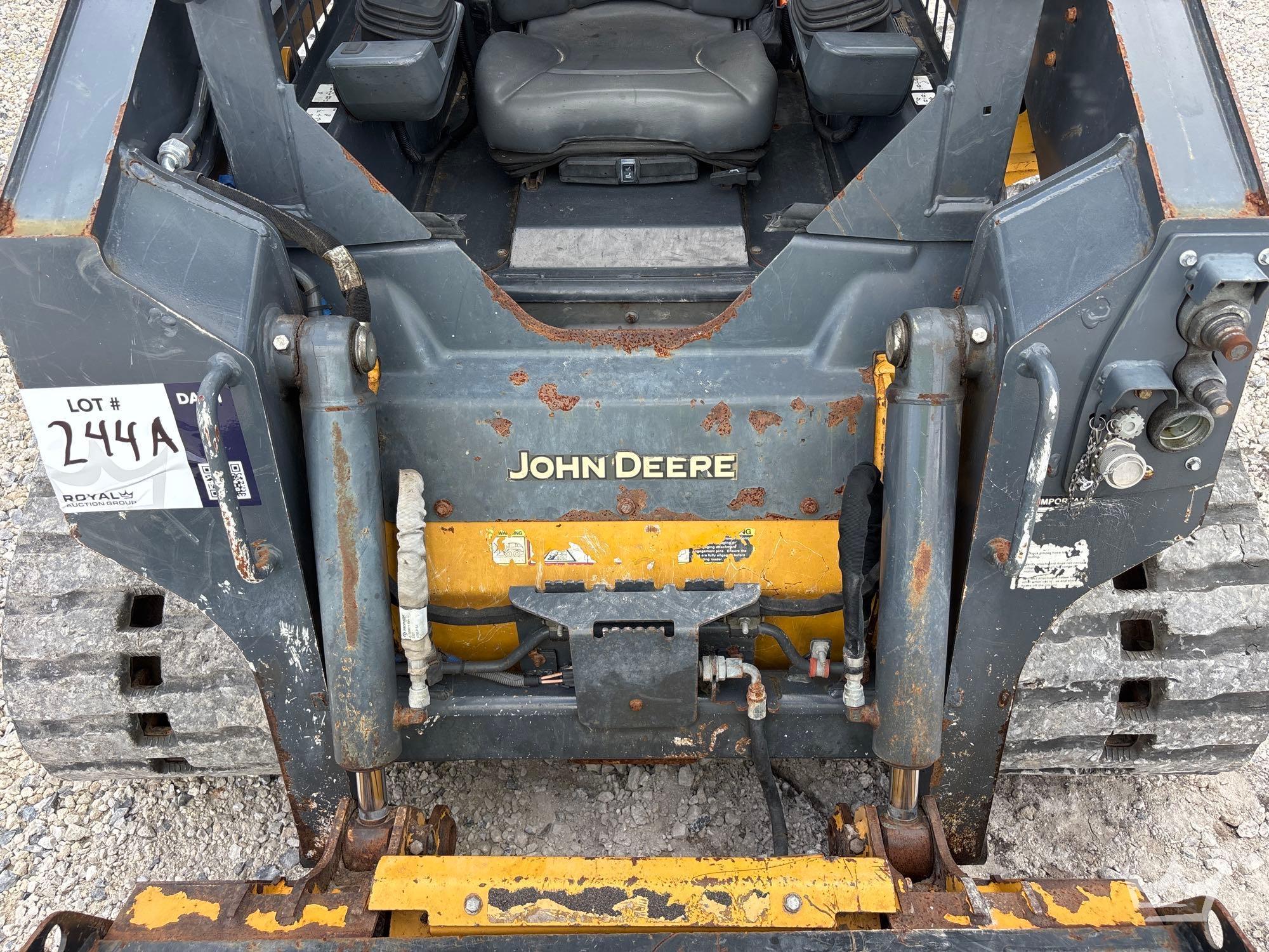 2022 John Deere 317G