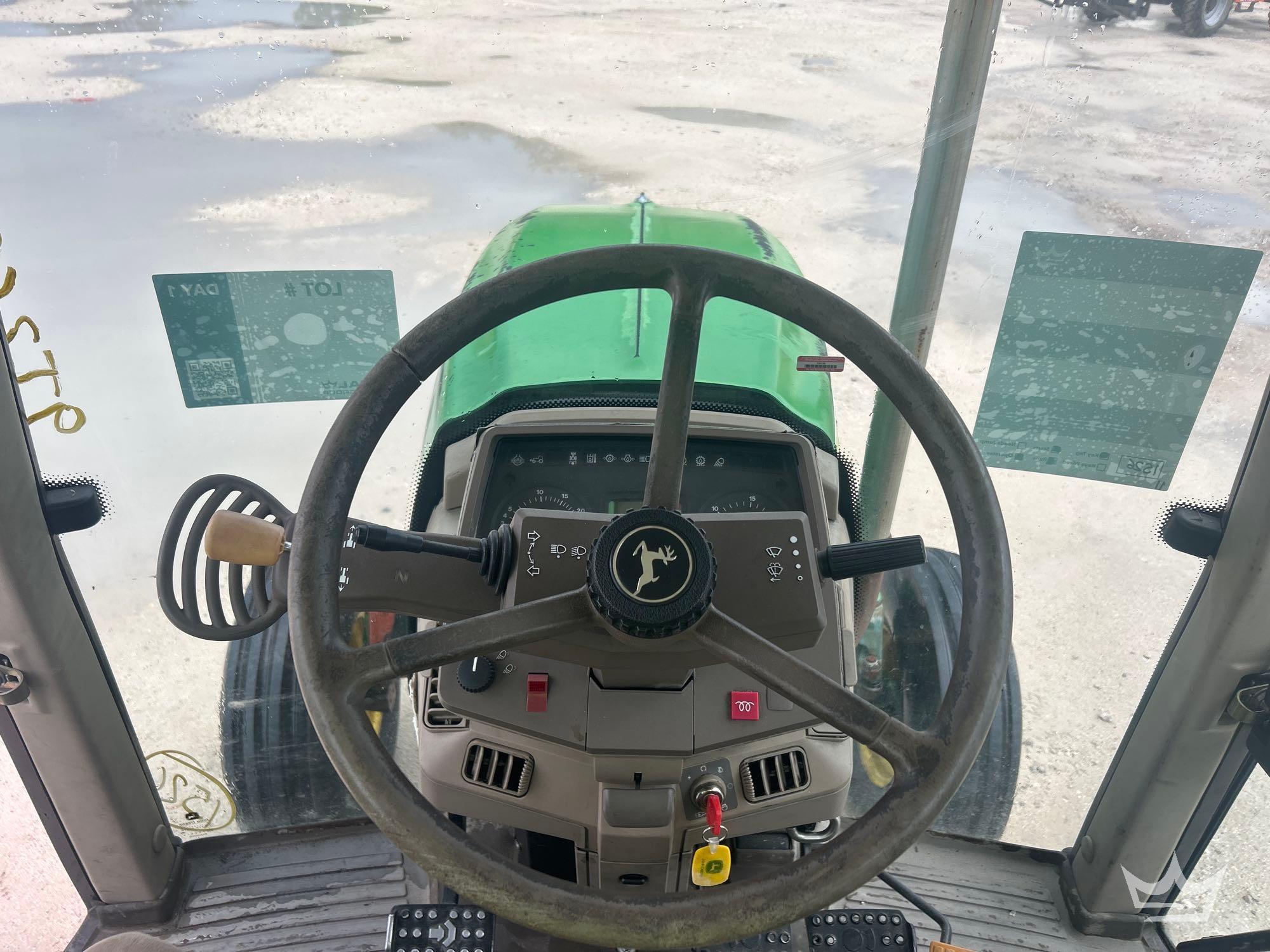 John Deere 6430