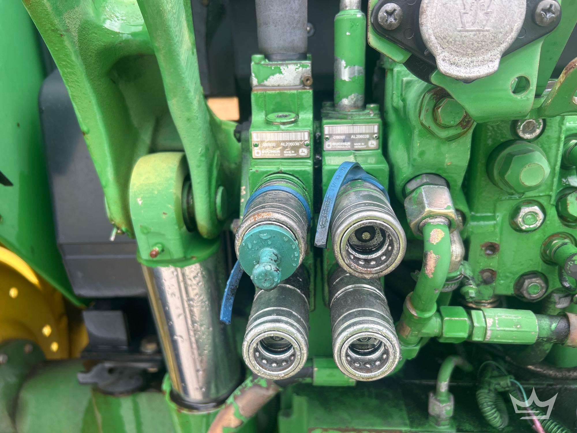 John Deere 6430