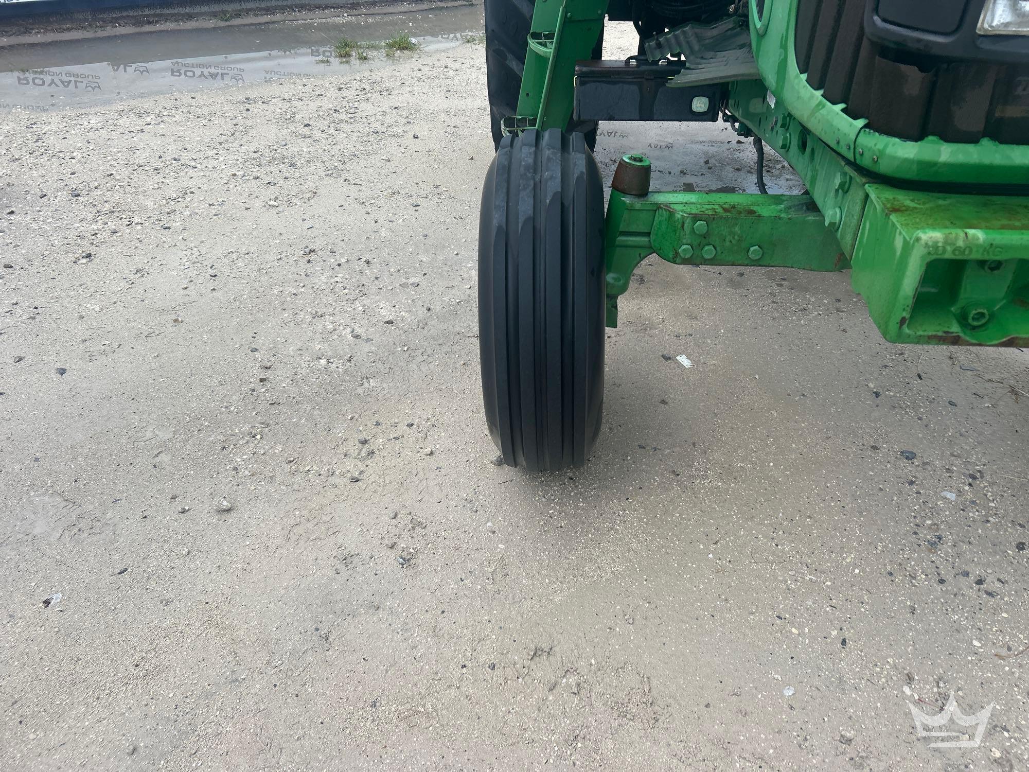 John Deere 6430