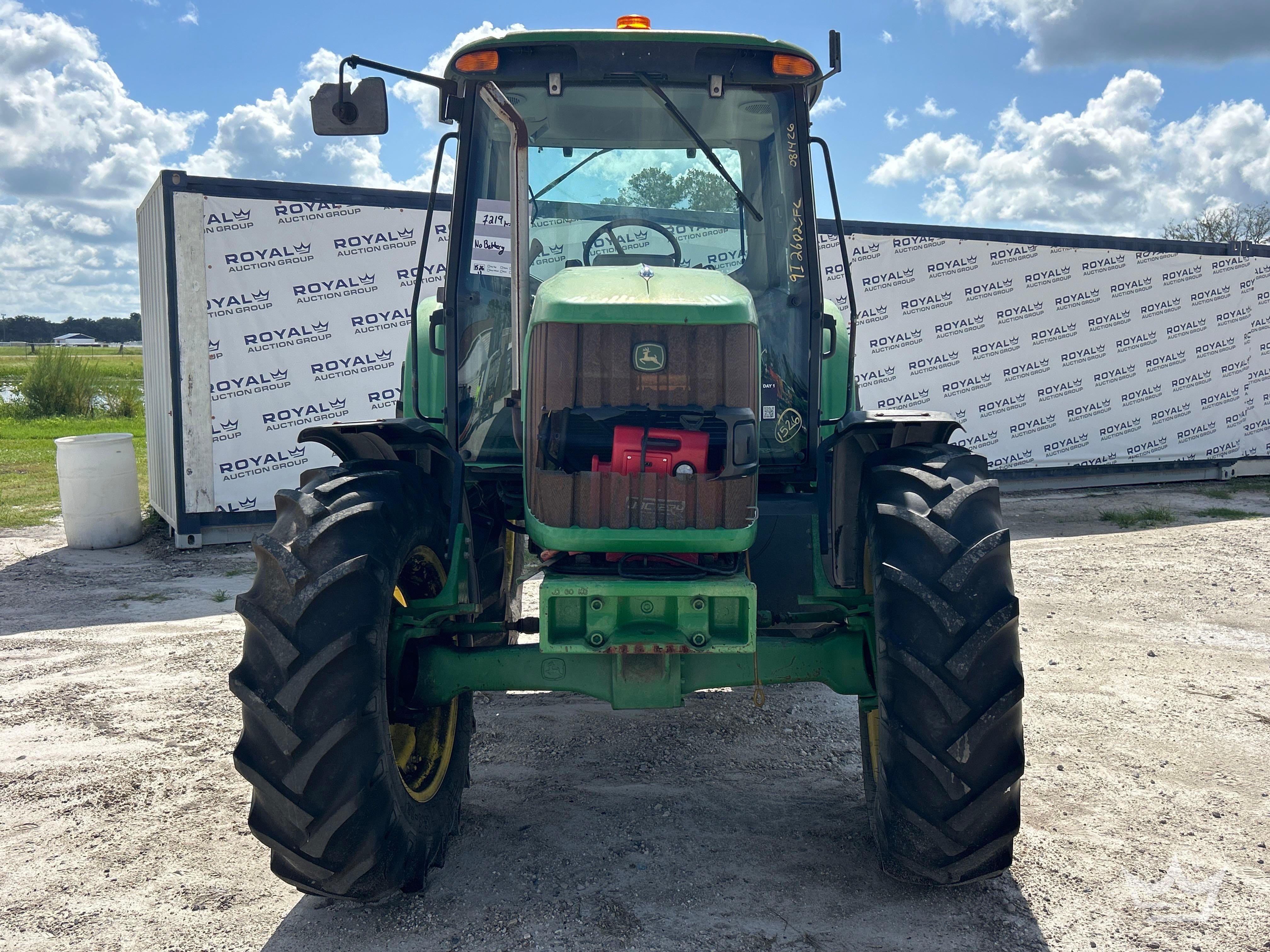 John Deere 6430