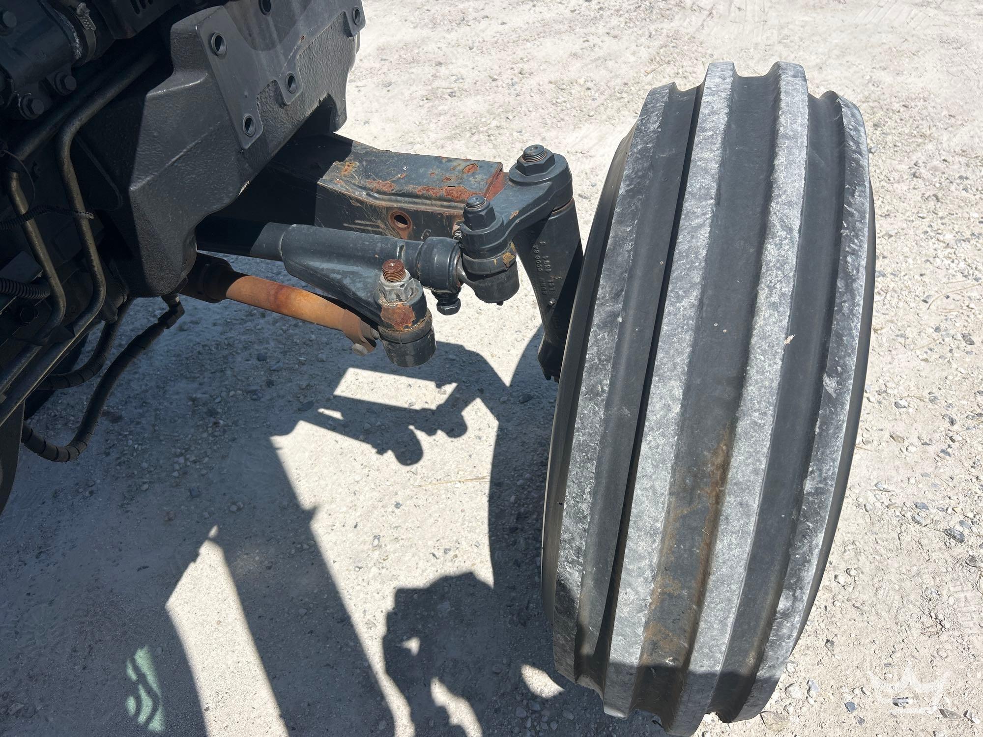 2009 New Holland T6030