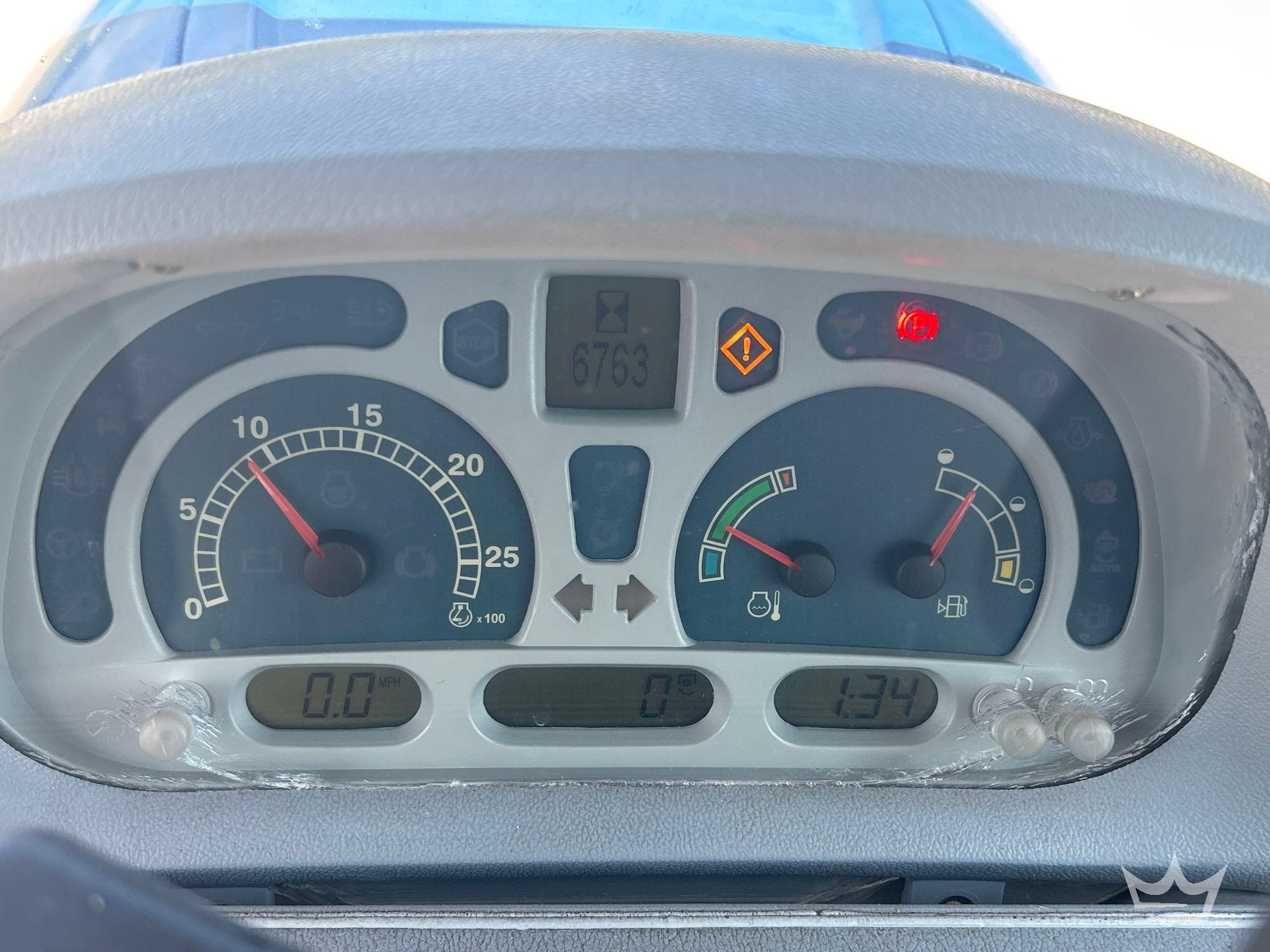 2009 New Holland T6030
