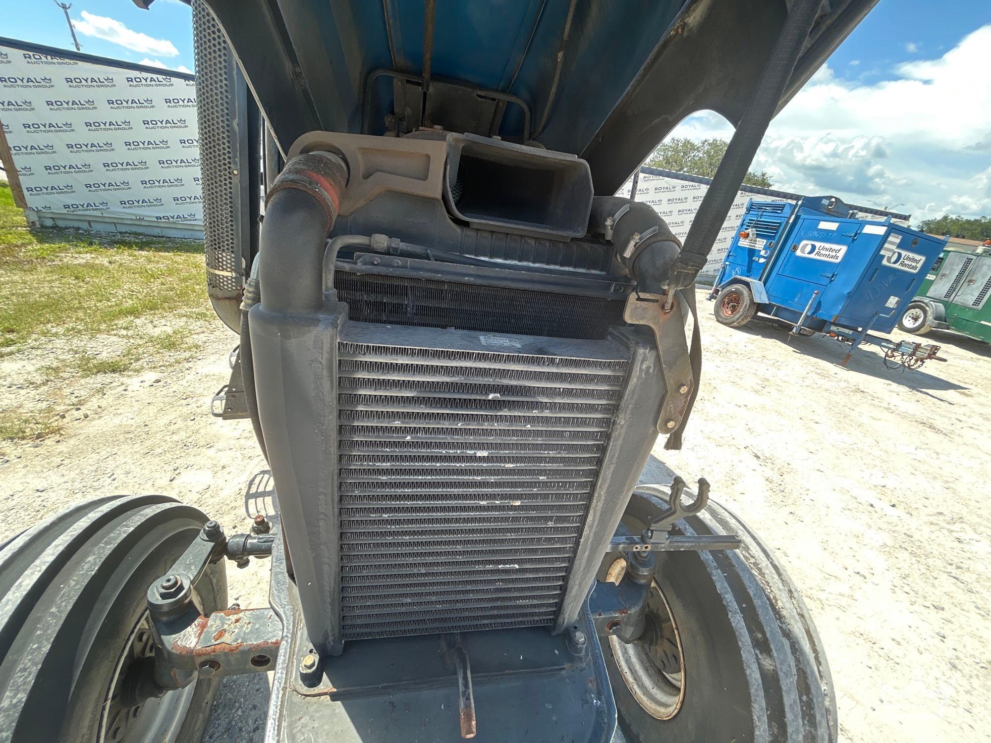2009 New Holland T6030
