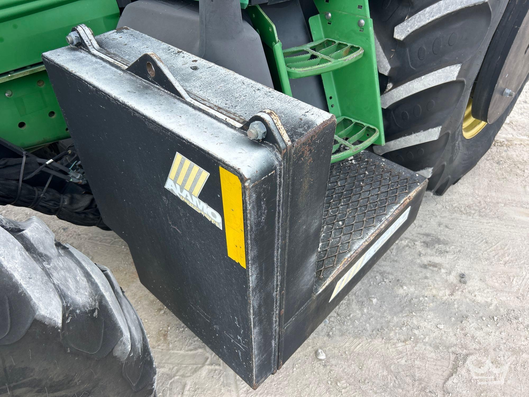John Deere 7130