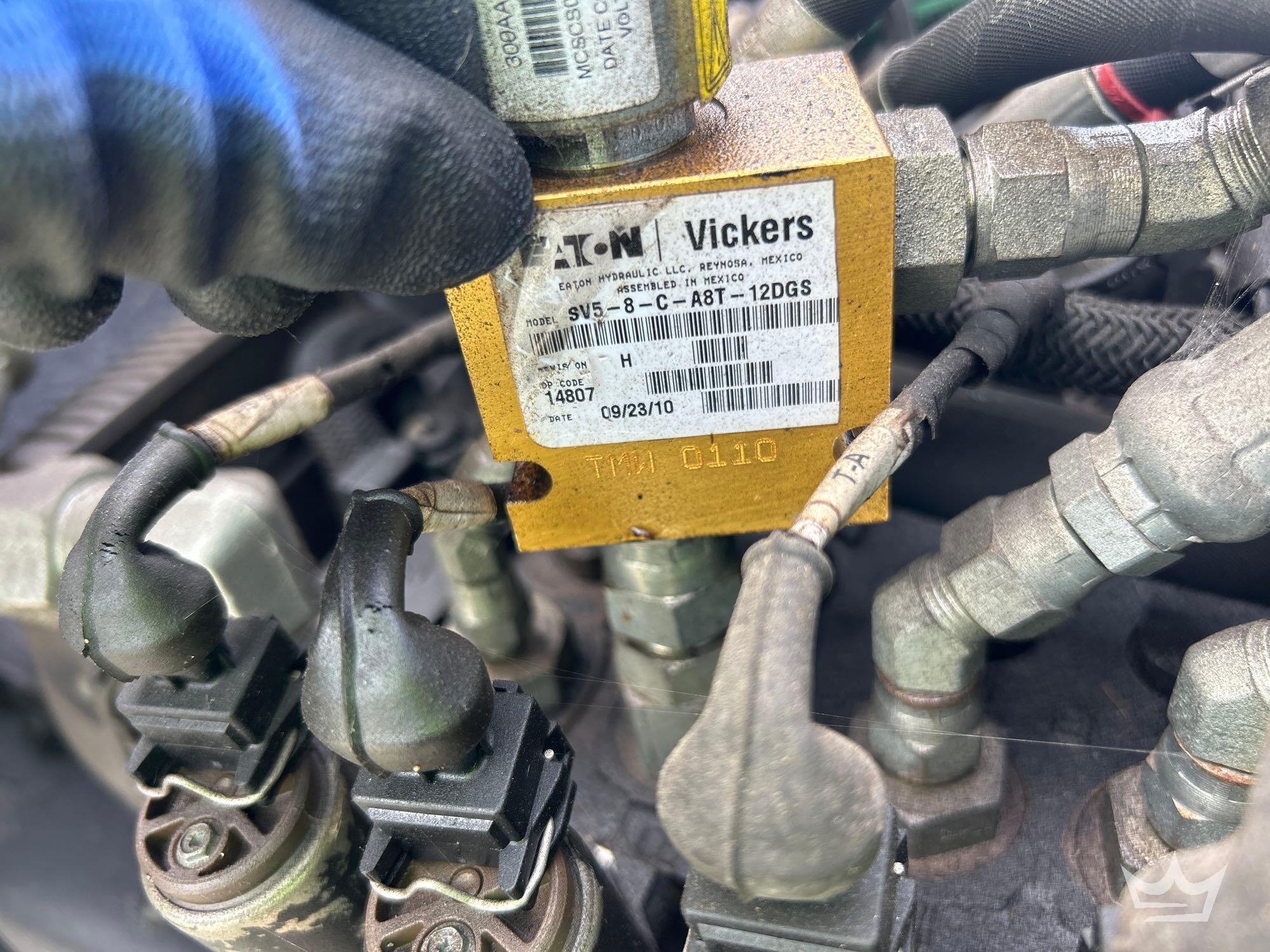 John Deere 7130
