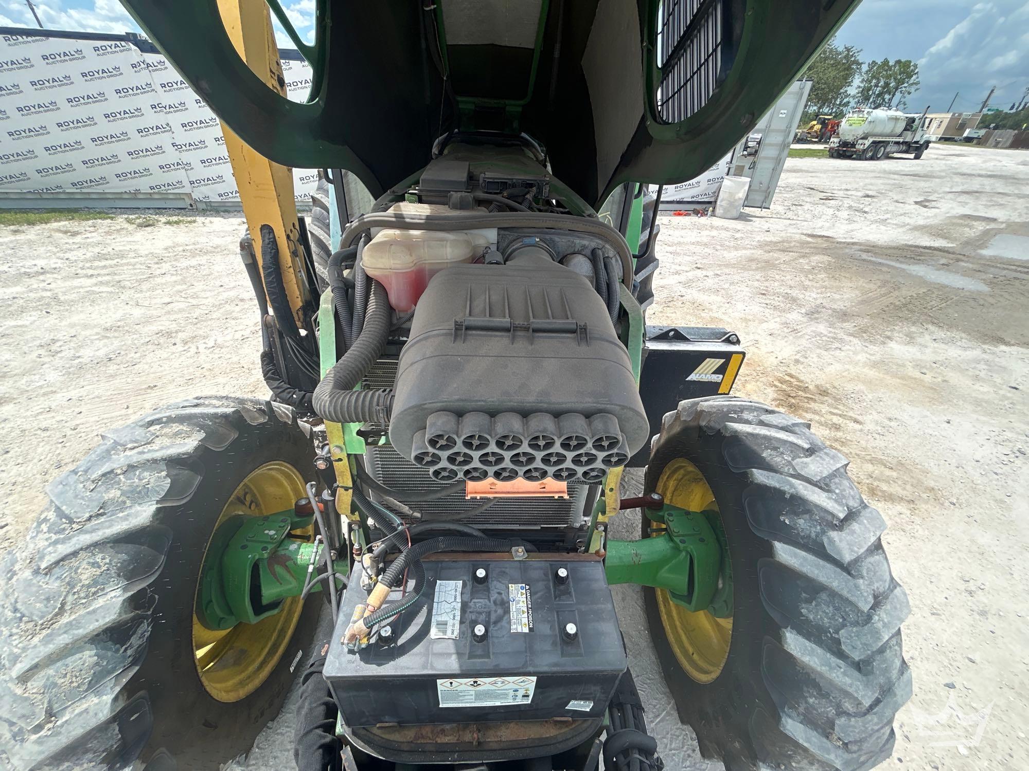 John Deere 7130