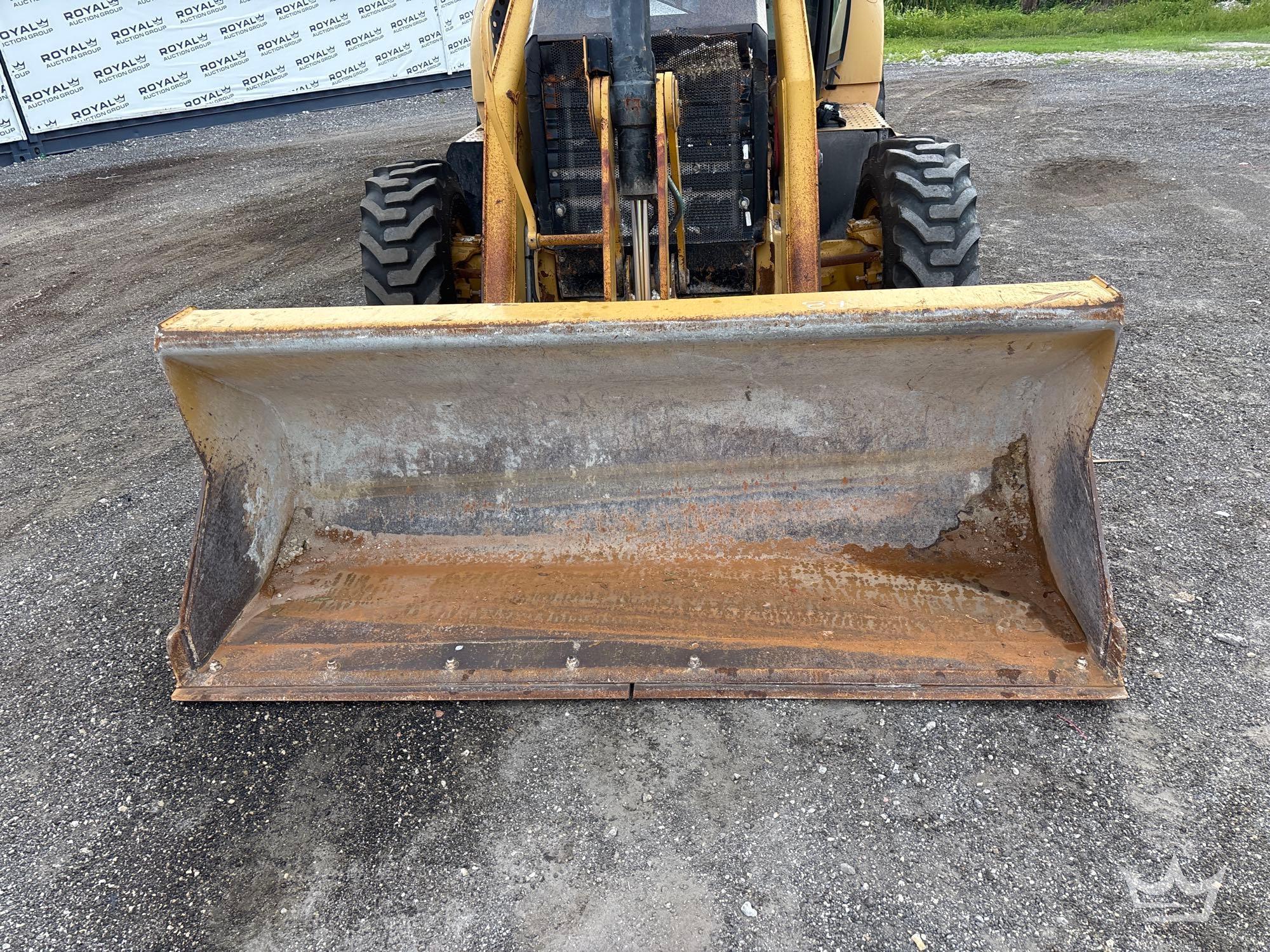 2013 Caterpillar 430F