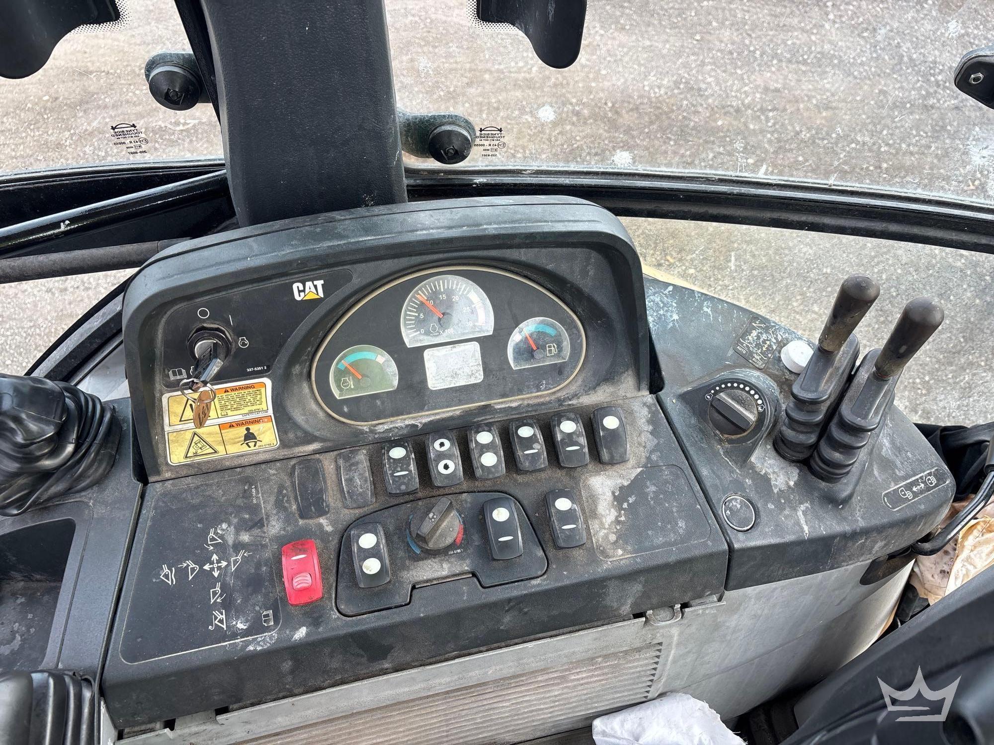 2013 Caterpillar 430F