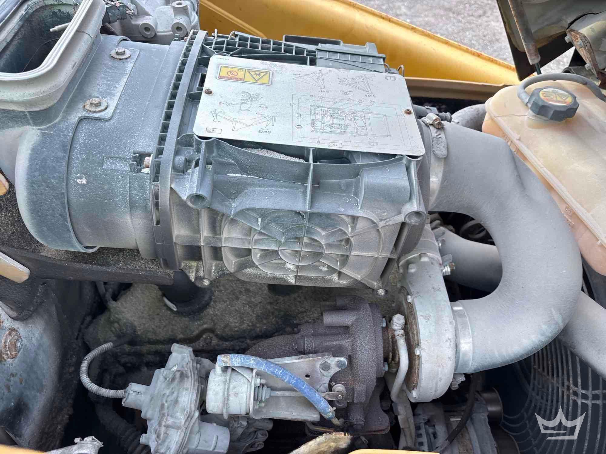 2013 Caterpillar 430F